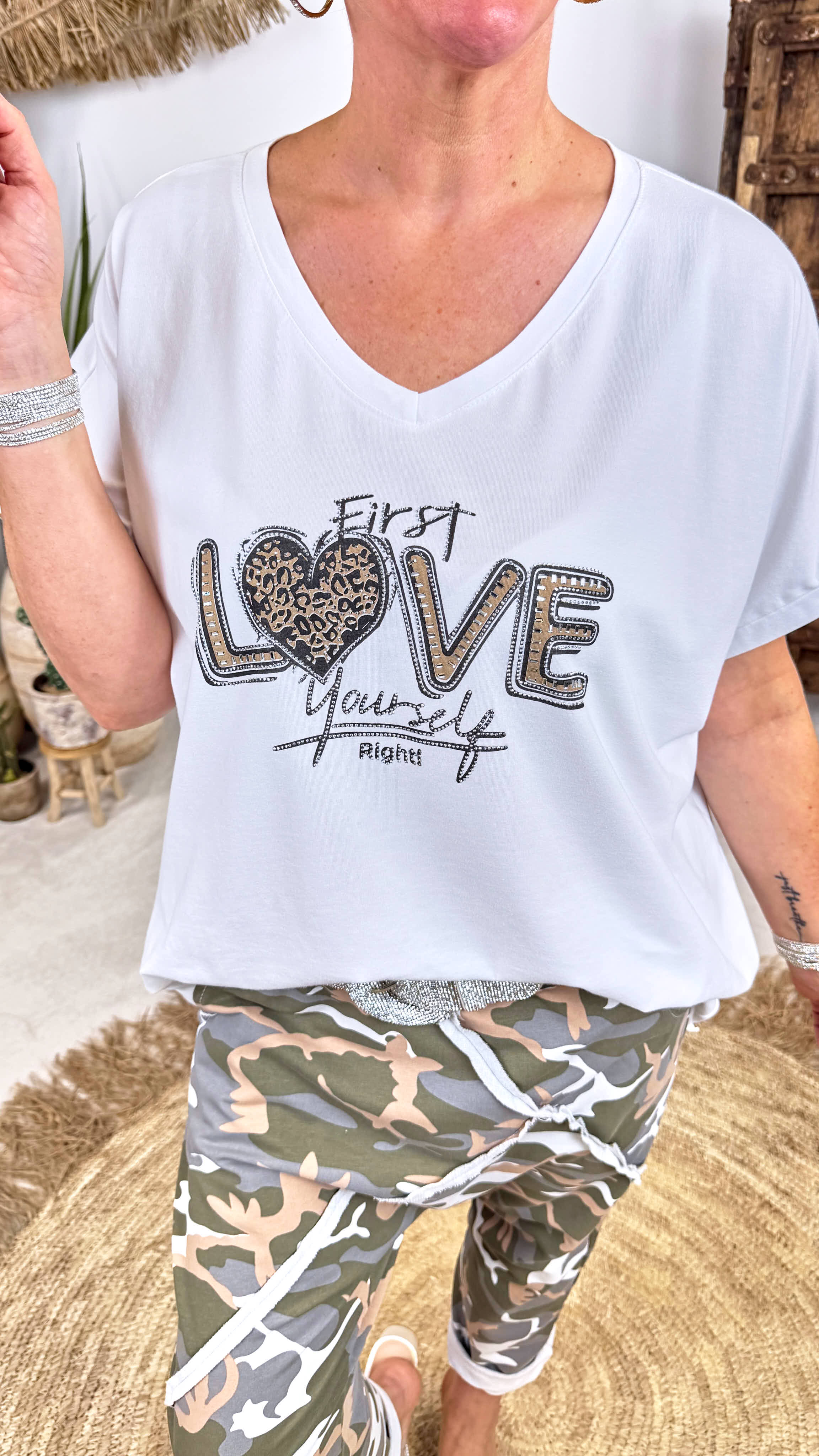 T-Shirt Love Yourself *Weiß*
