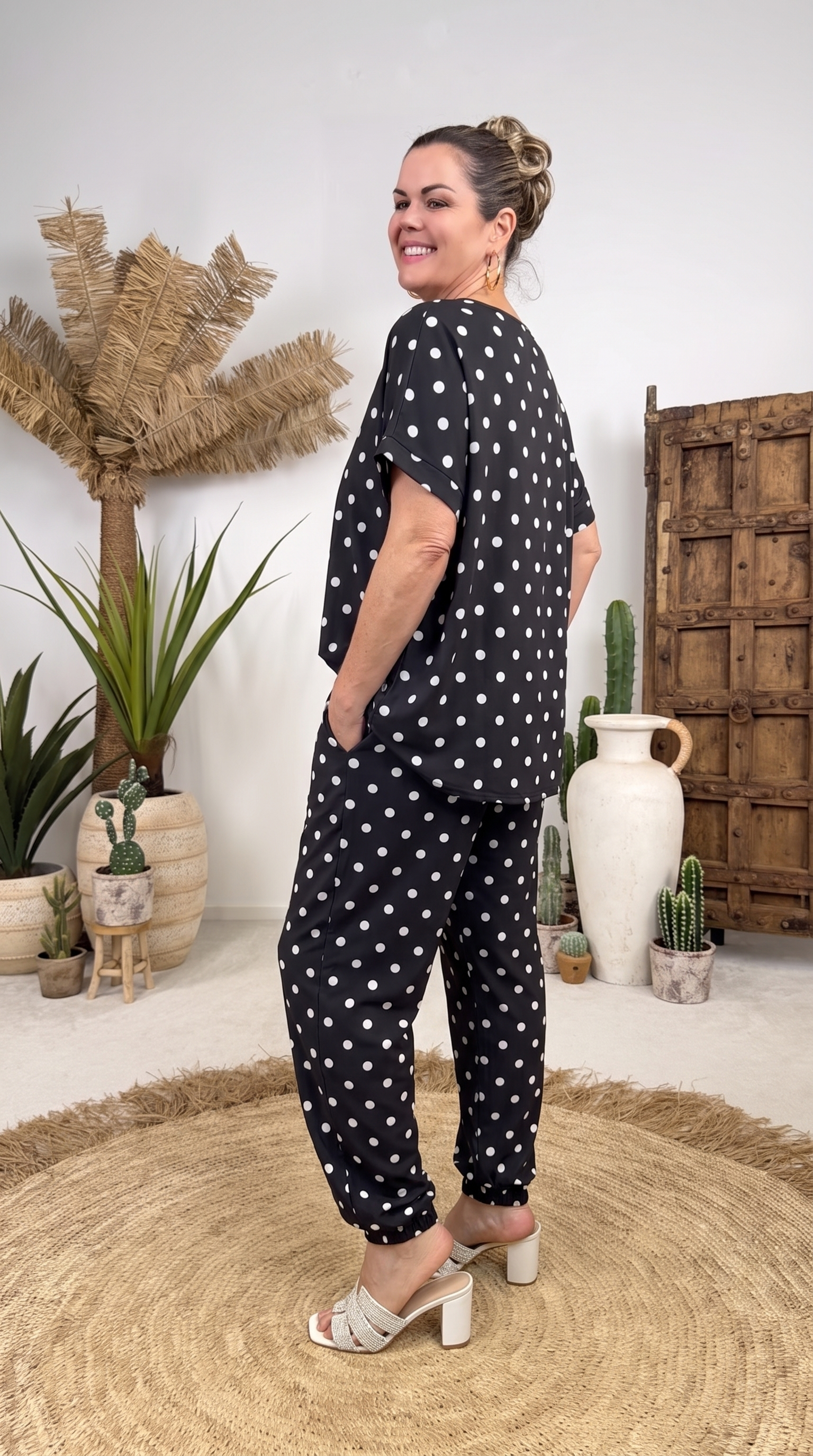 Weite Hose Pretty Charm *schwarz/Punkte*