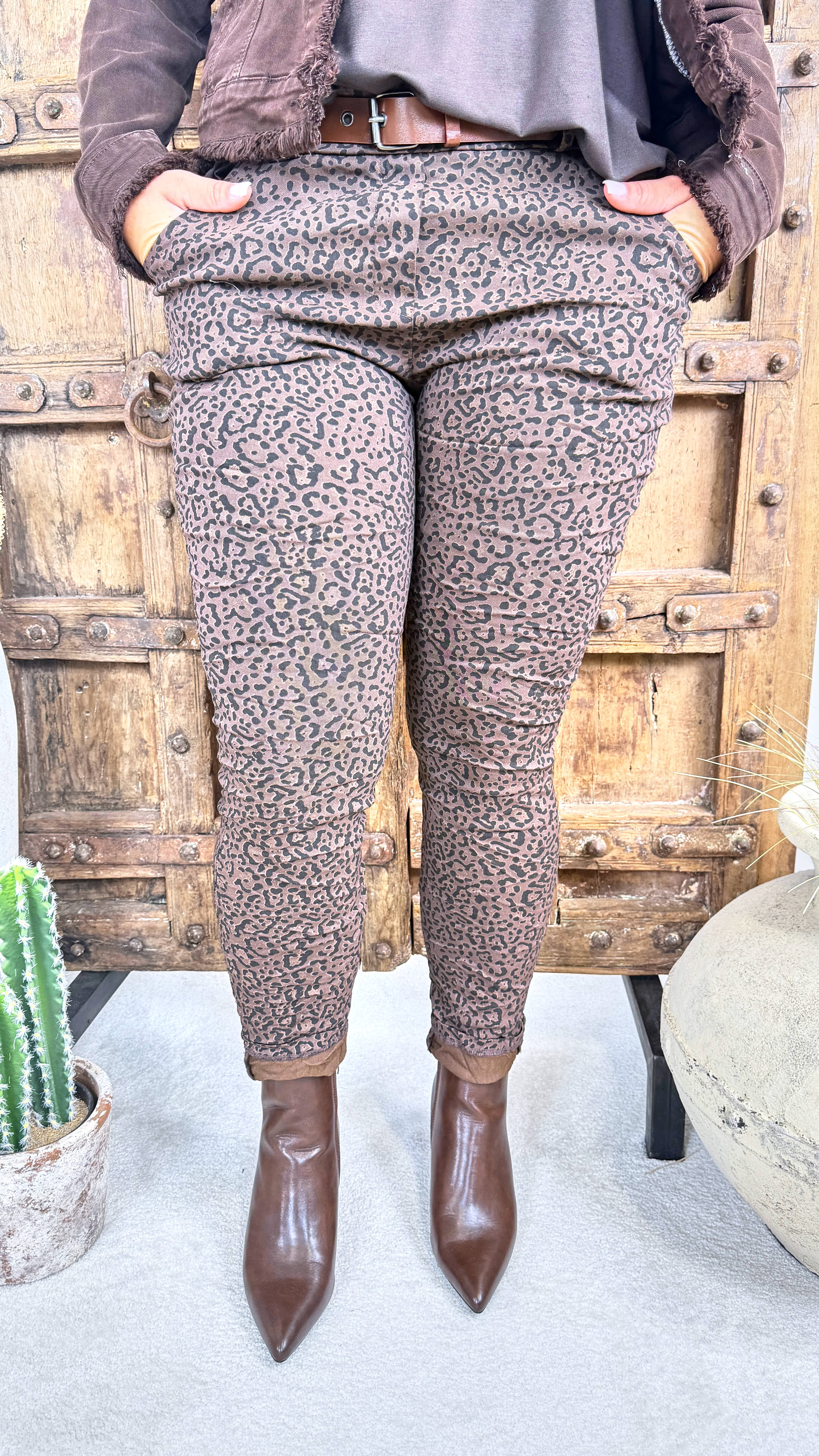 Jogpants Felidae *Schoko*