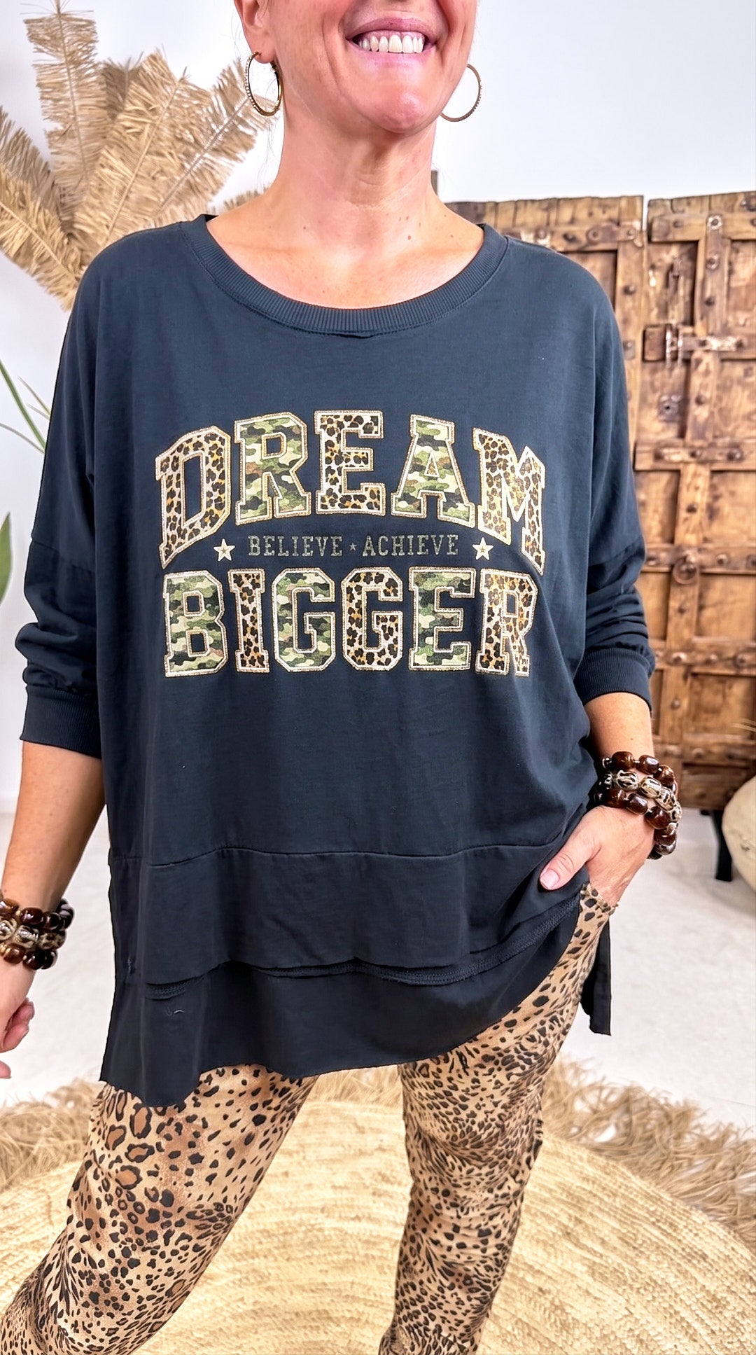 Sweatshirt Dream Bigger *Schwarz*