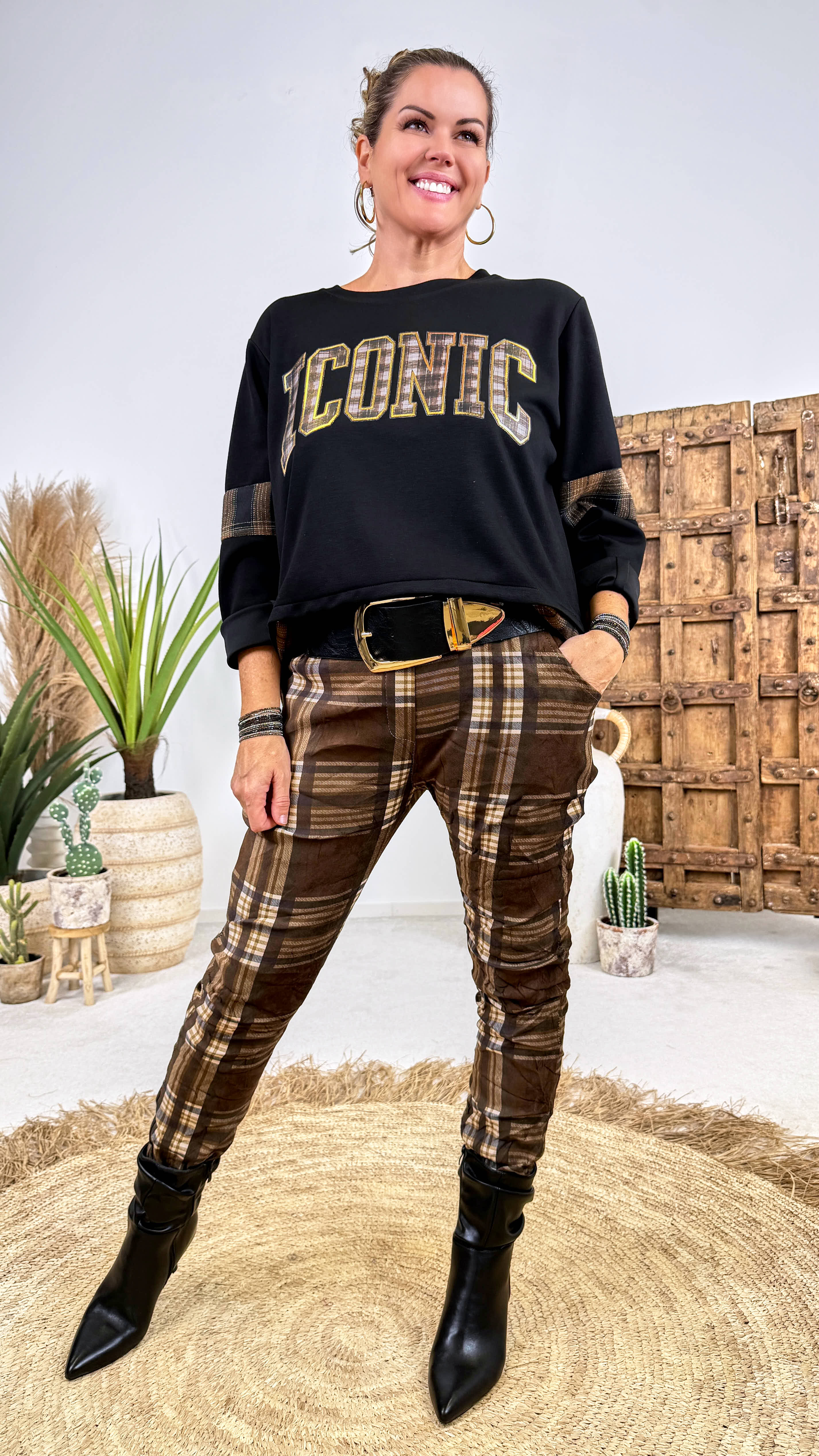 Sweatshirt Varsity Glen *Schwarz*