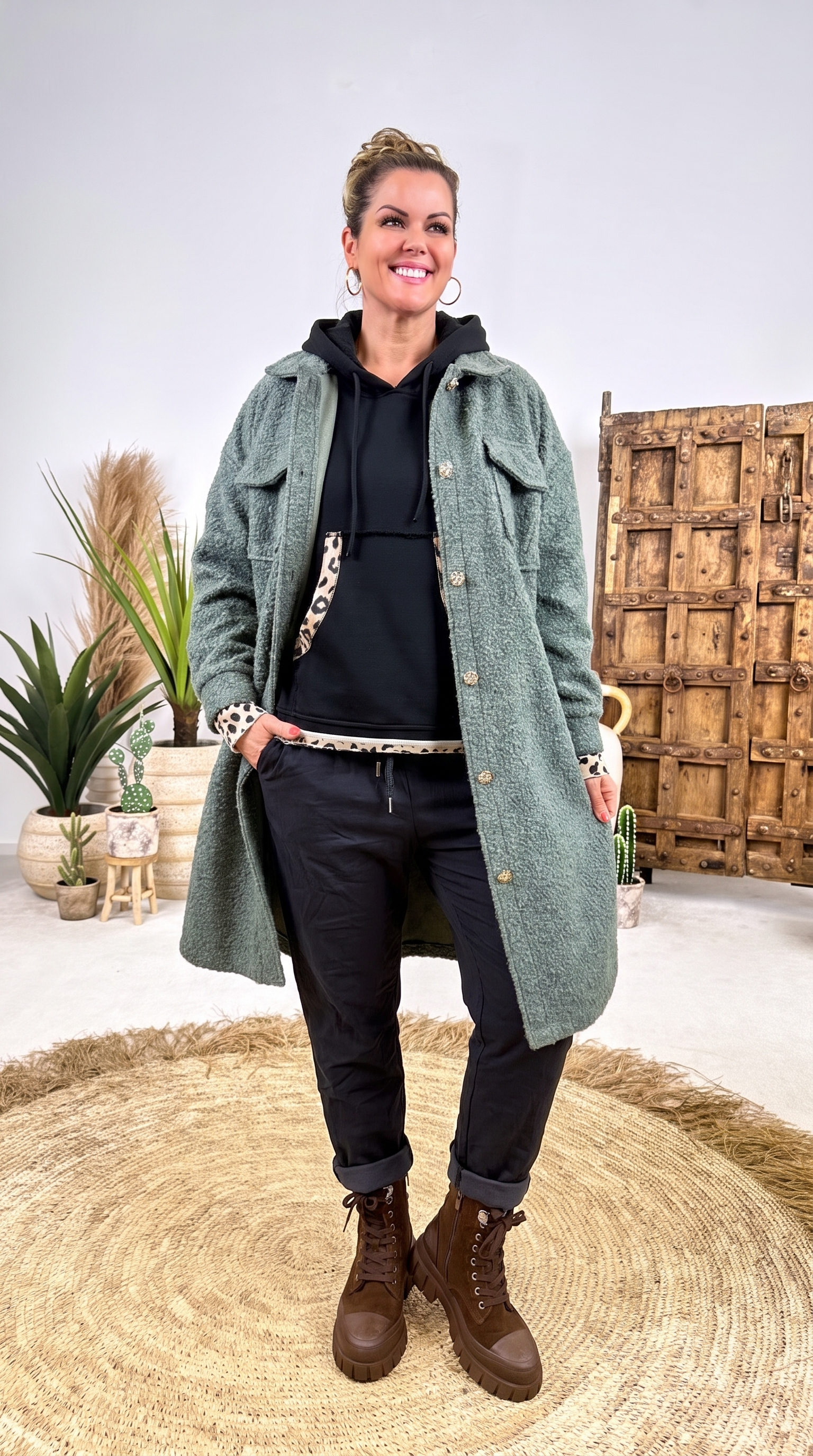 Mantel Boucle Luxe *Khaki*