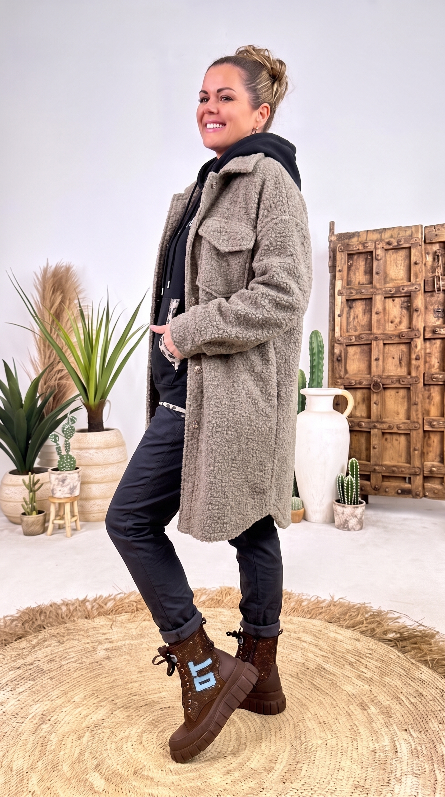 Mantel Boucle Luxe *Taupe*