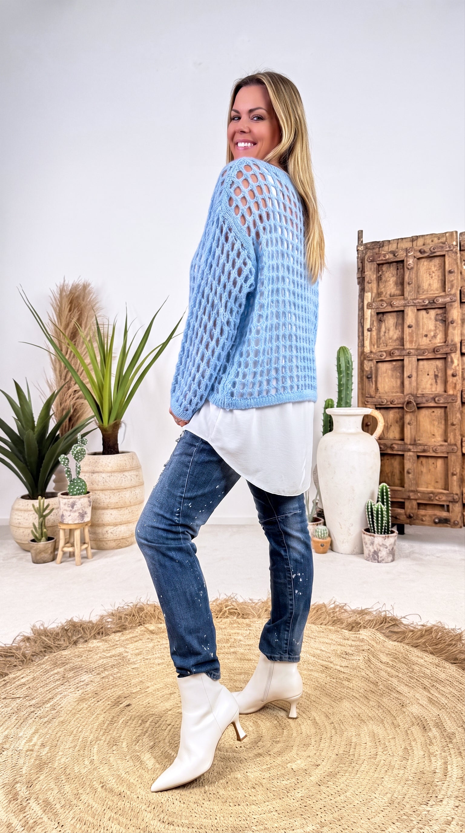 Strickpullover Lacunae *Hellblau*