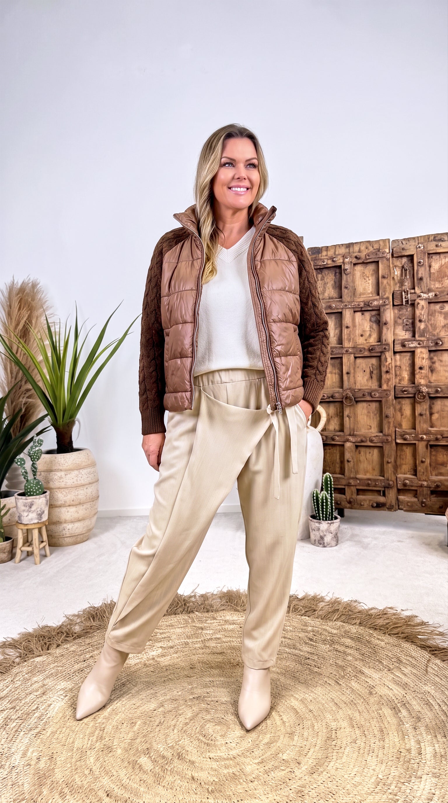 Hose Cascade Tie *Beige*