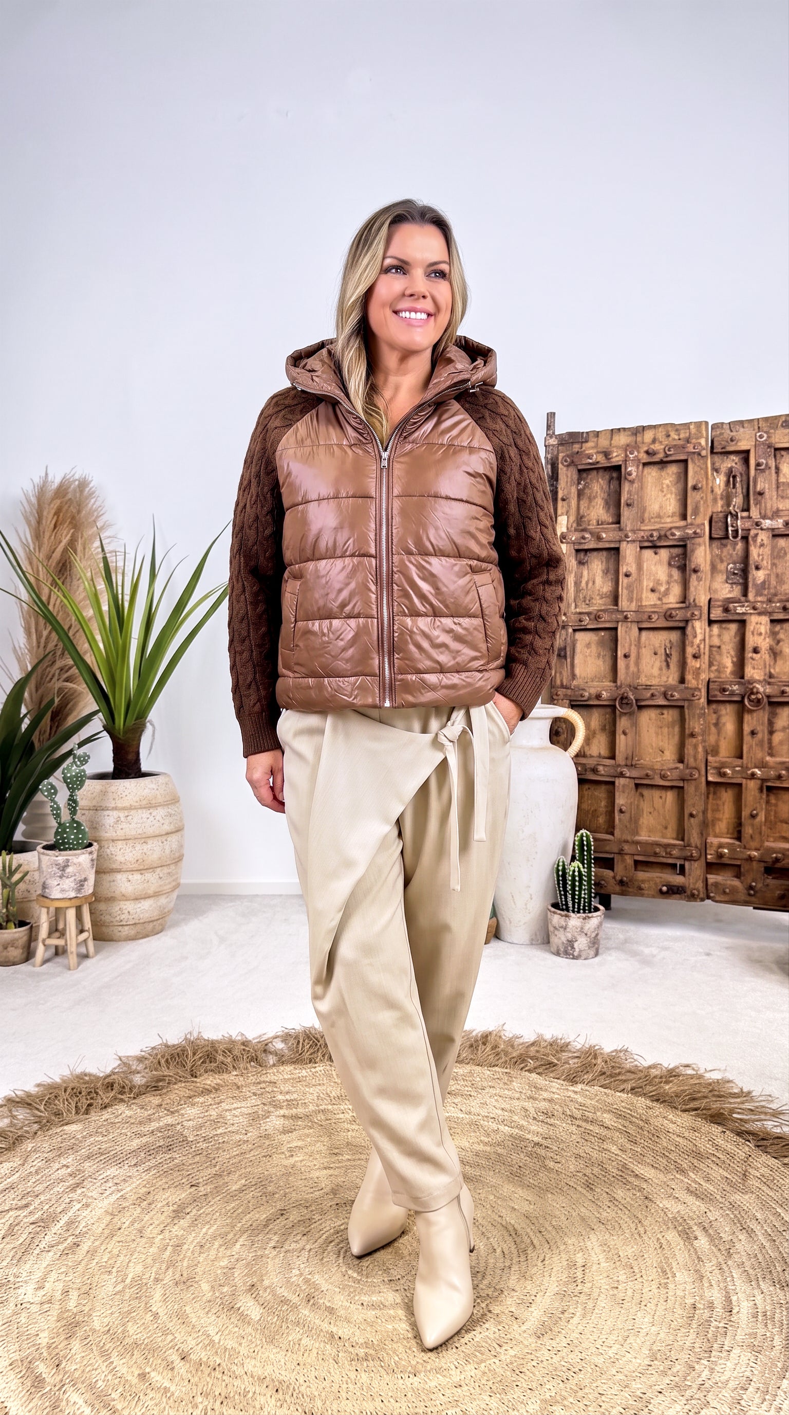 Hose Cascade Tie *Beige*