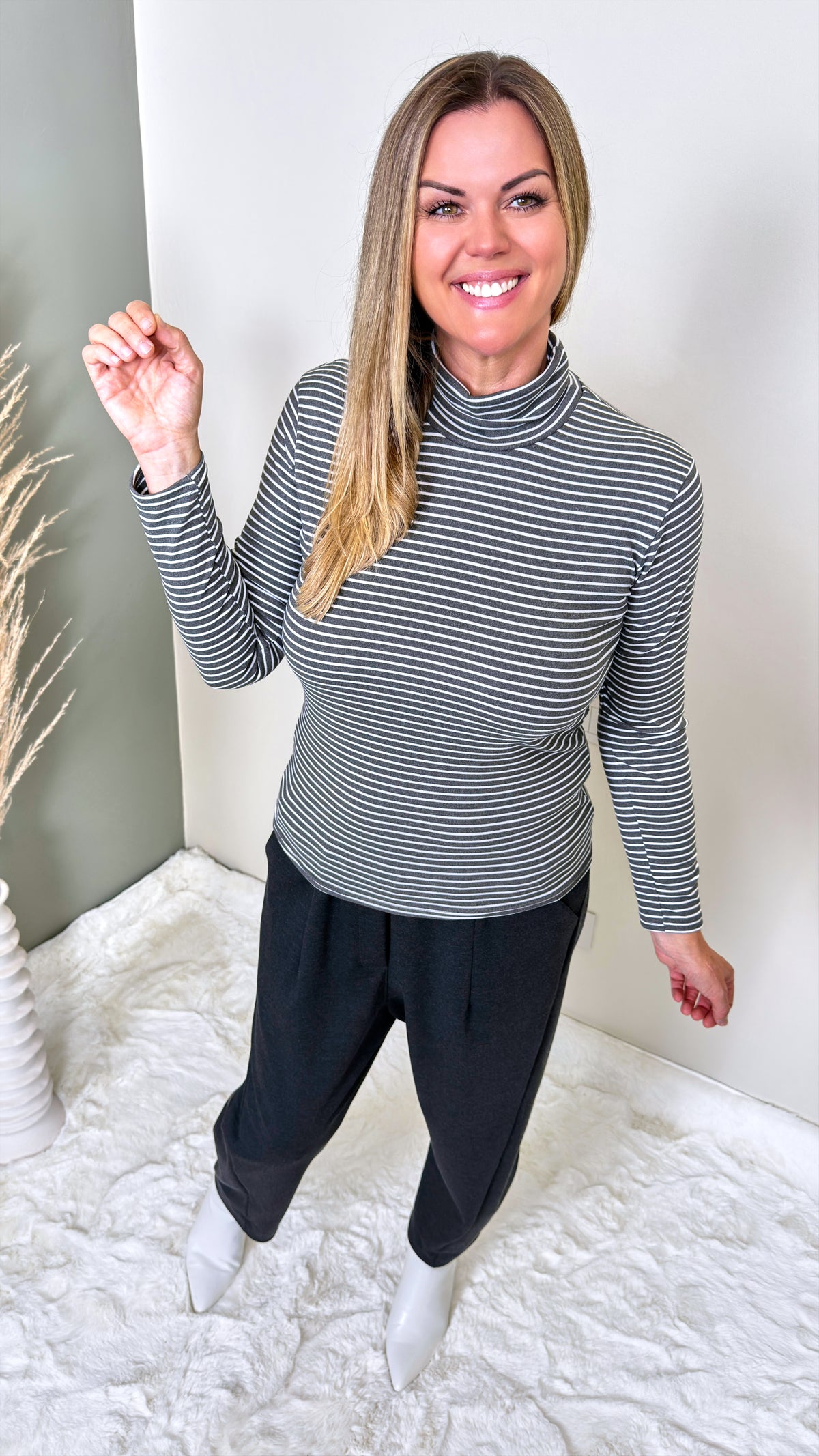 Rollkragenpullover Simple *Anthrazit*
