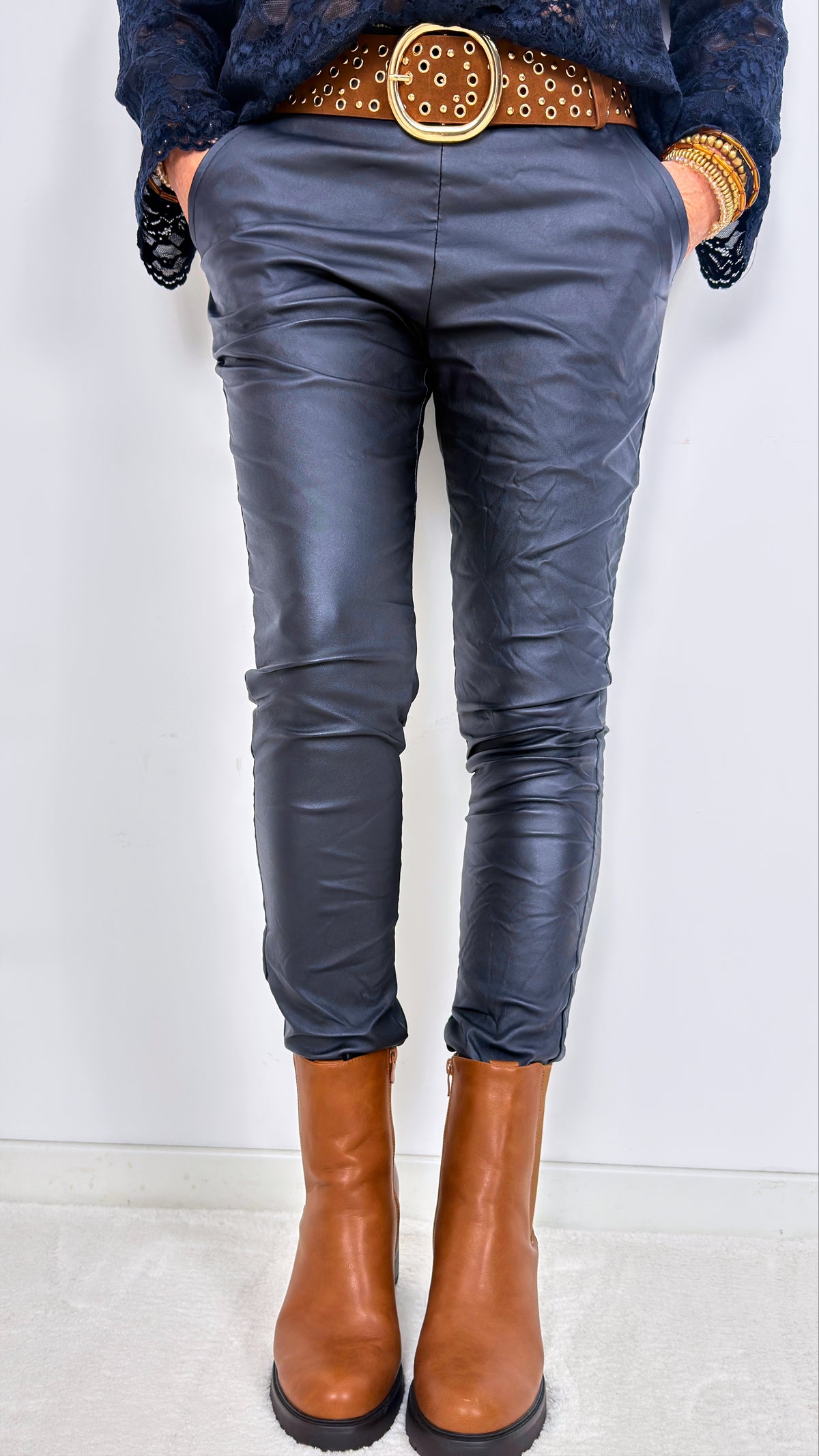 Jogpants Leather Classic *Dunkelblau*