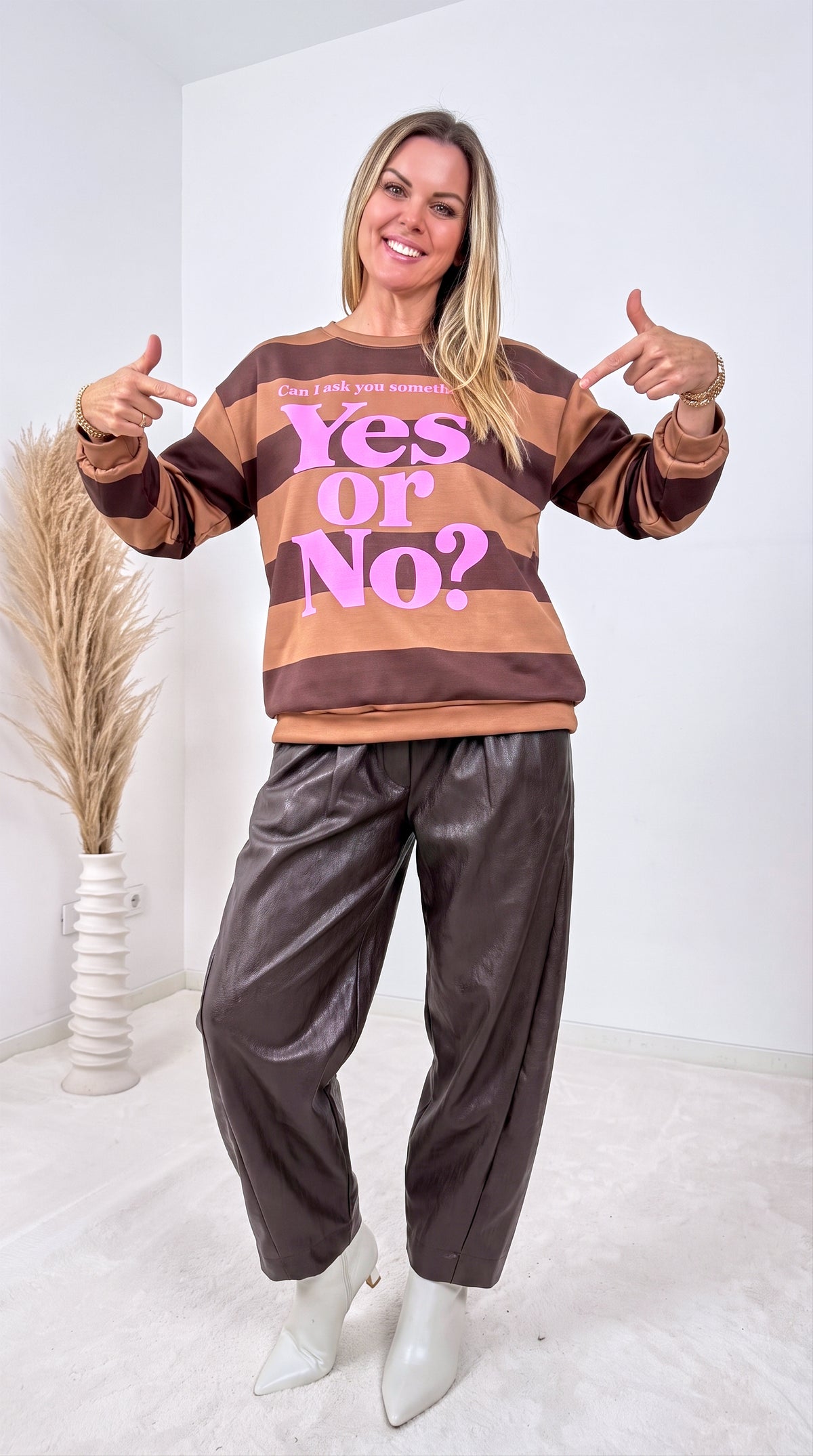 Sweatshirt Nova Statement *Camel/Schoko*