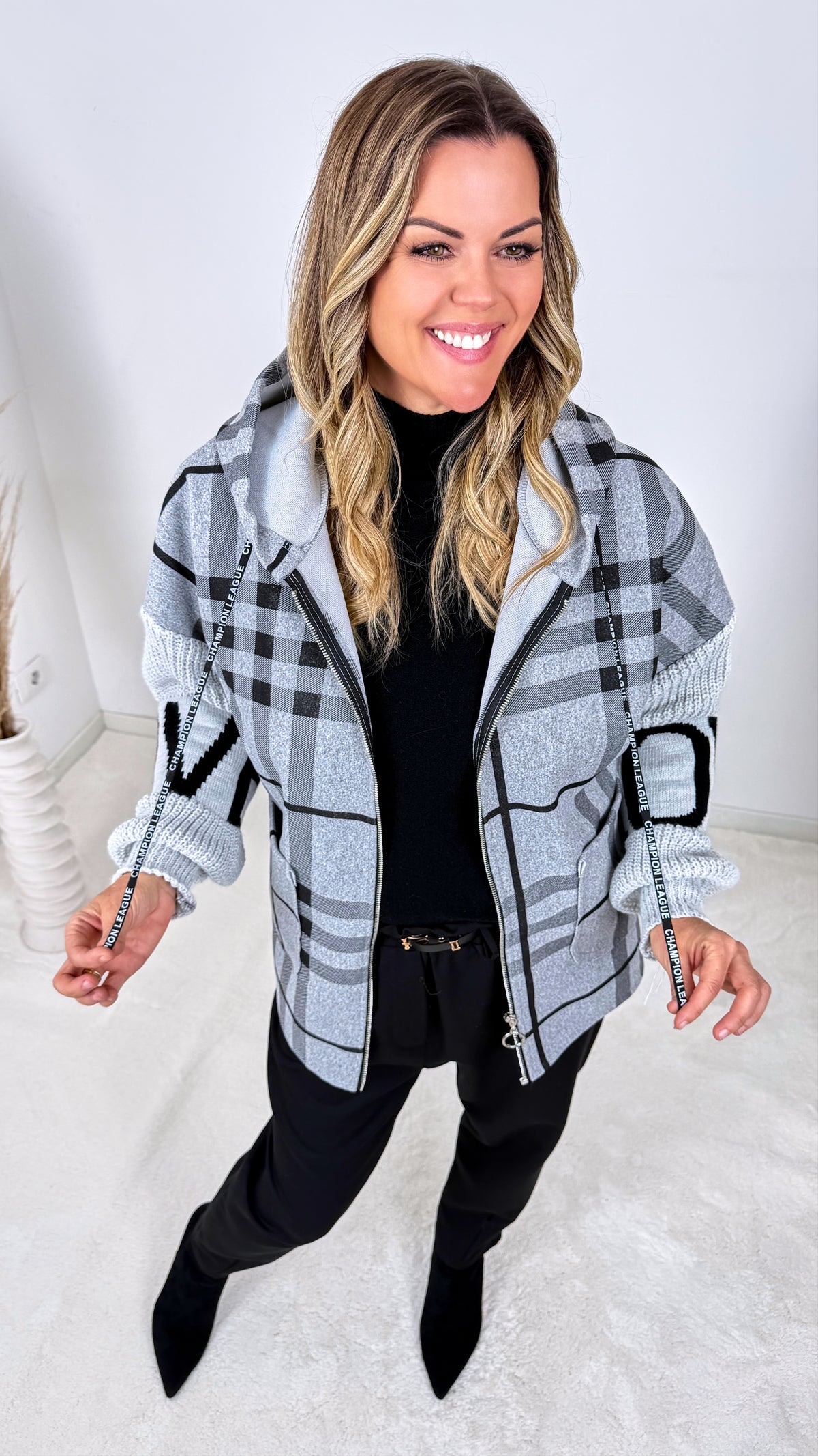 Sweatjacke Rustic Fields *Grau*