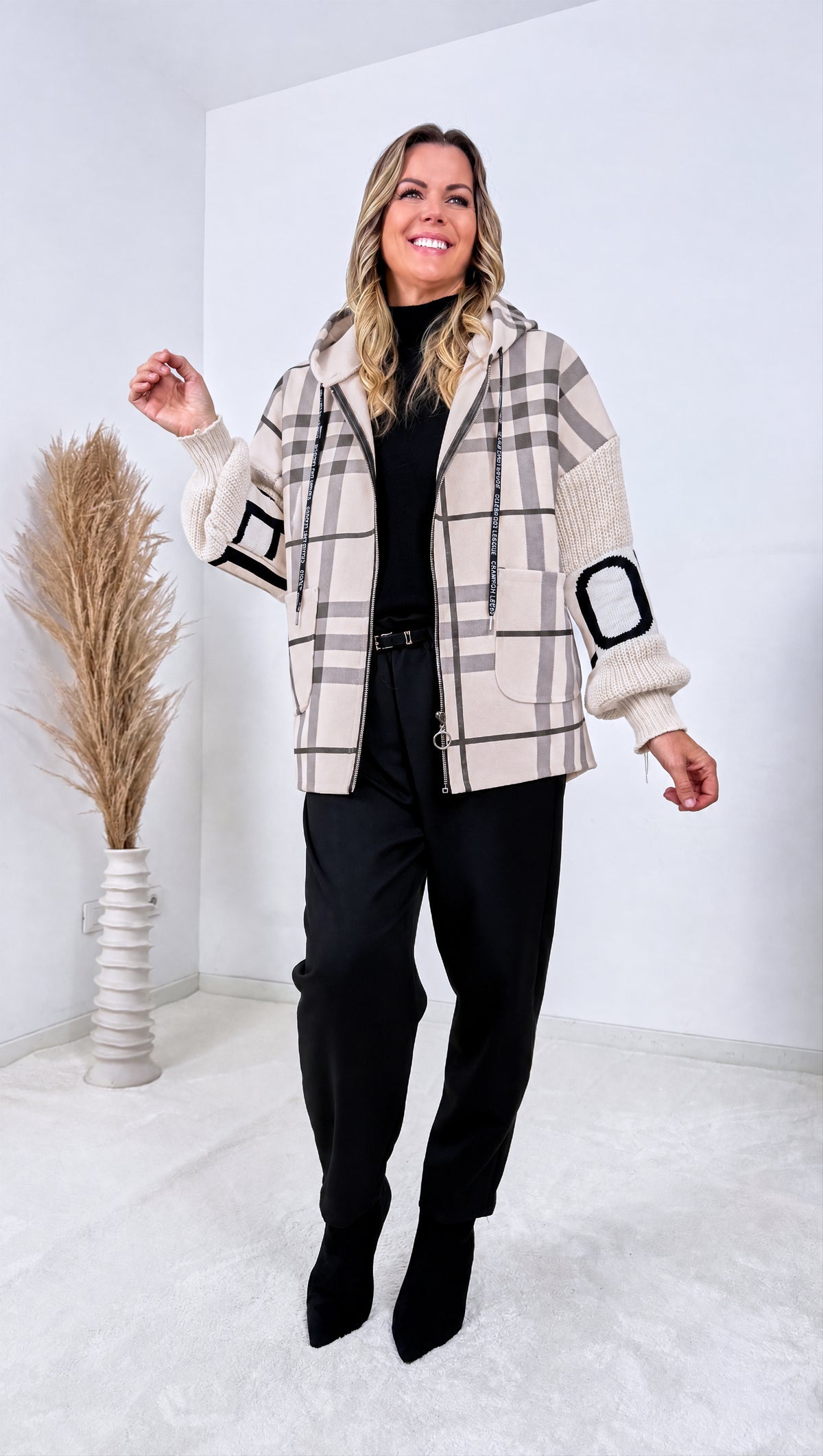 Sweatjacke Rustic Fields *Beige*