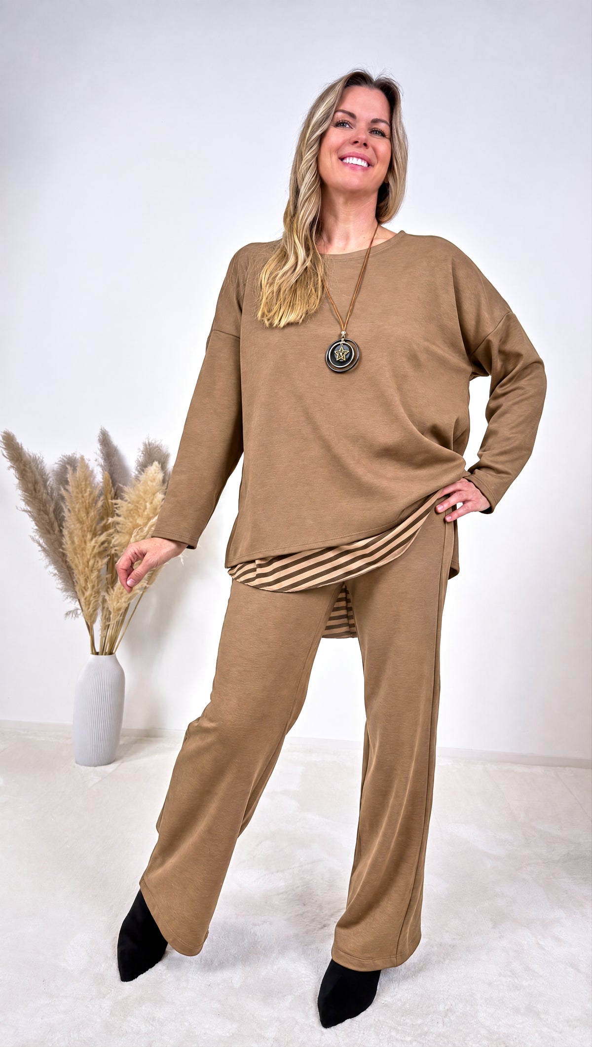 Hose Comfort Wide *Camel*