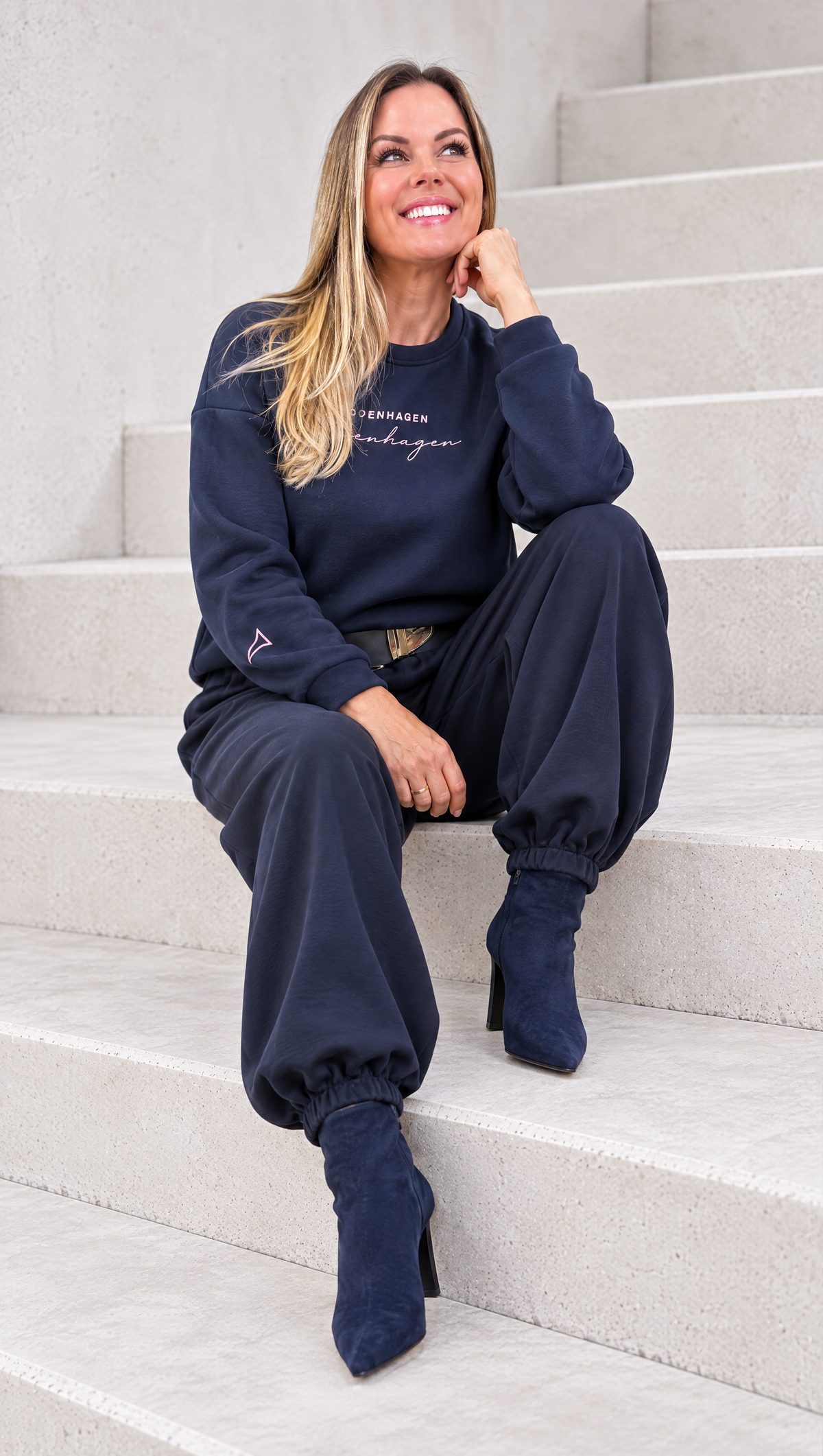Sweatshirt Copenhagen Nights *Dunkelblau*
