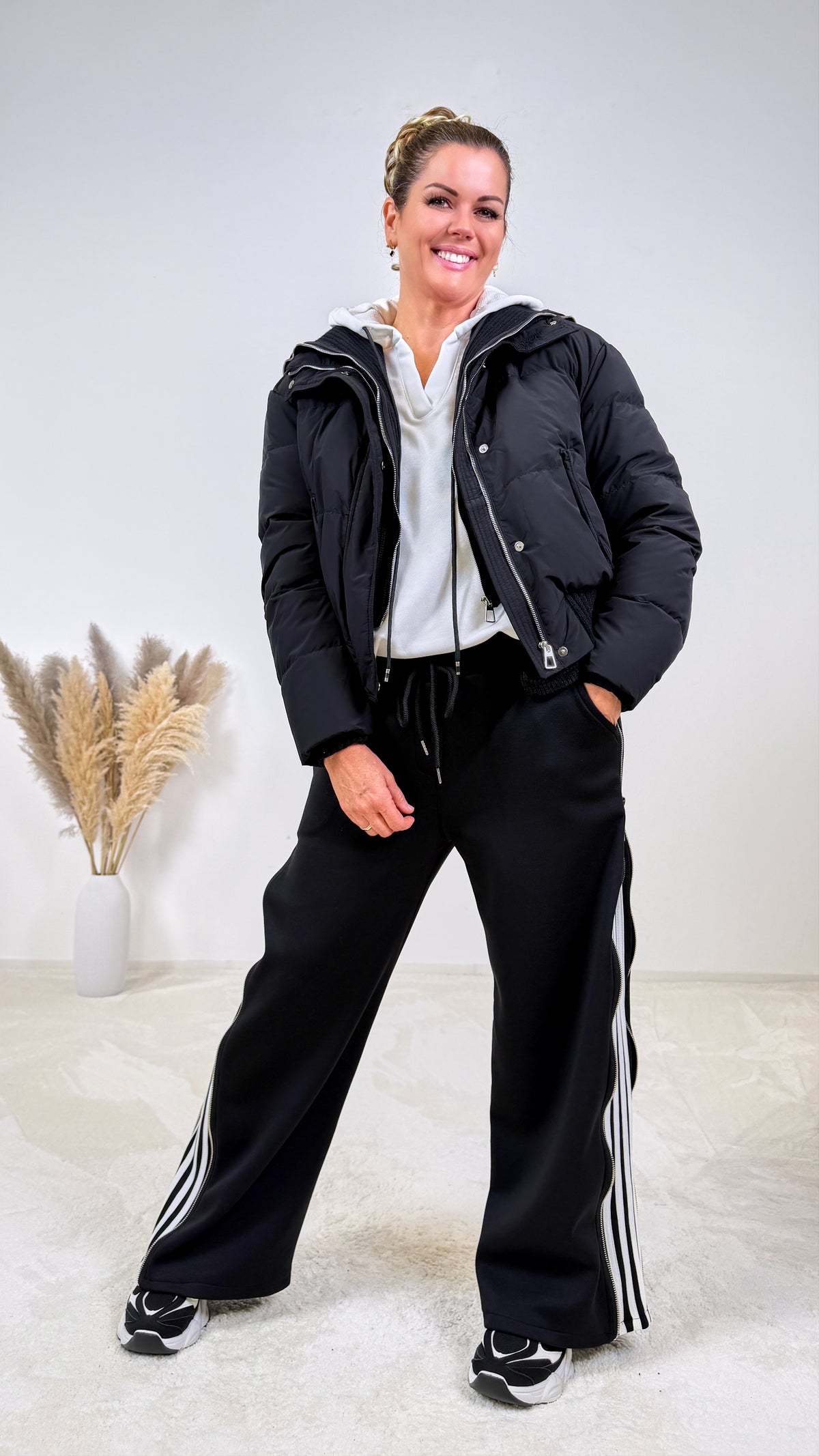 Kurze Steppjacke Nordique Bay *Schwarz*
