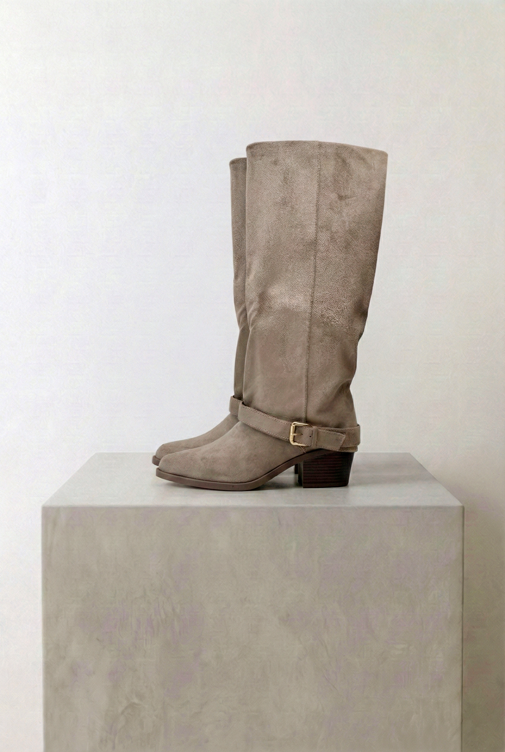 Stiefel Golden Strap