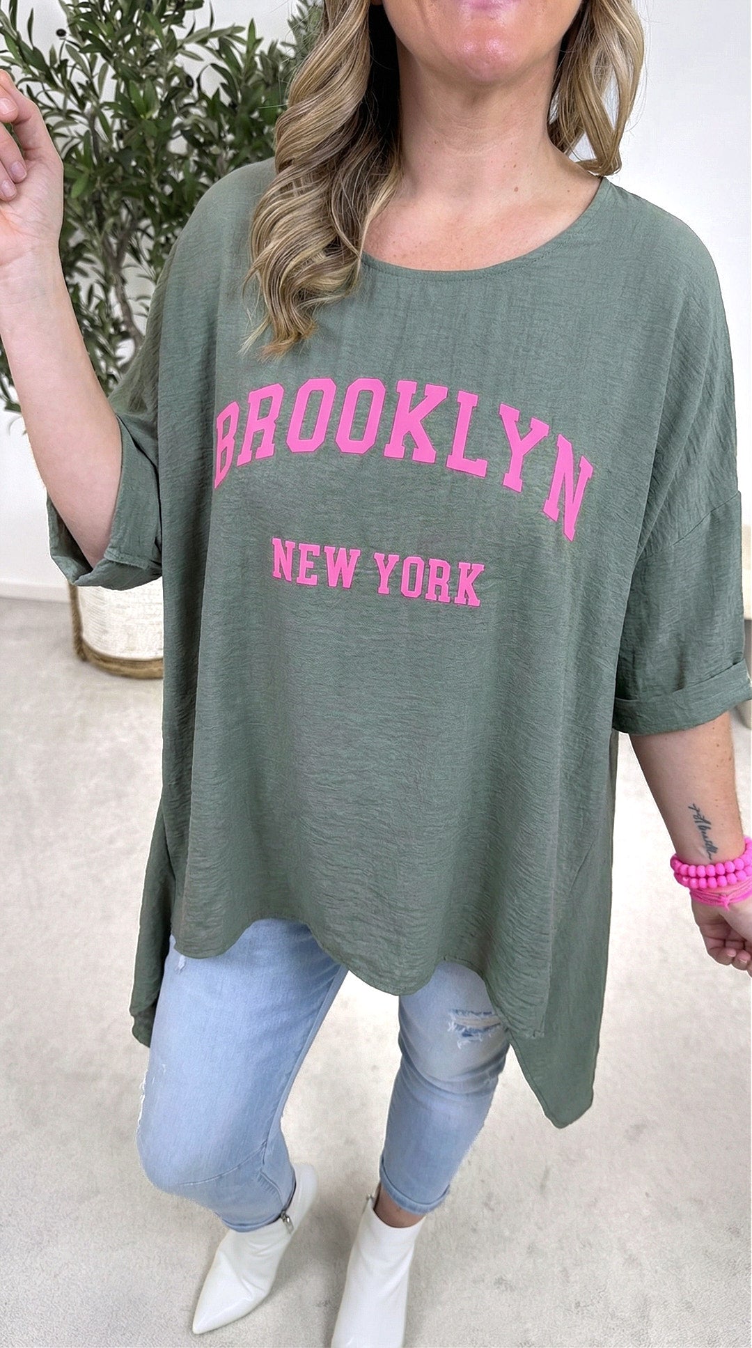 Blusenshirt Queen of the City *Khaki*