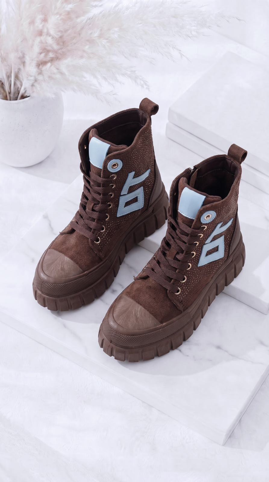 Hight-Sneaker Nebula Drift *Schoko*