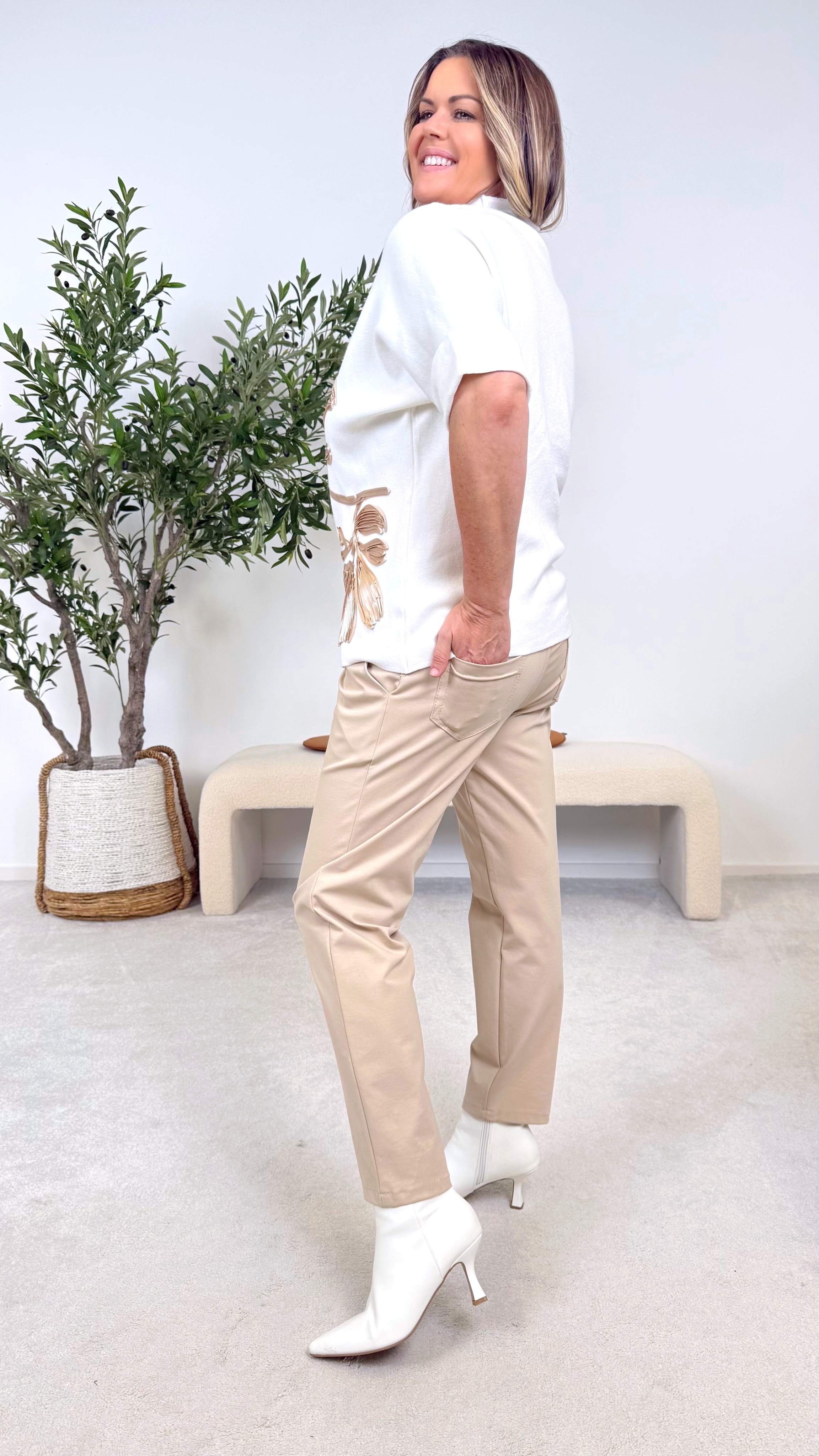 Sweathose Escape the ordinary (2 Farben) - Power of Princess