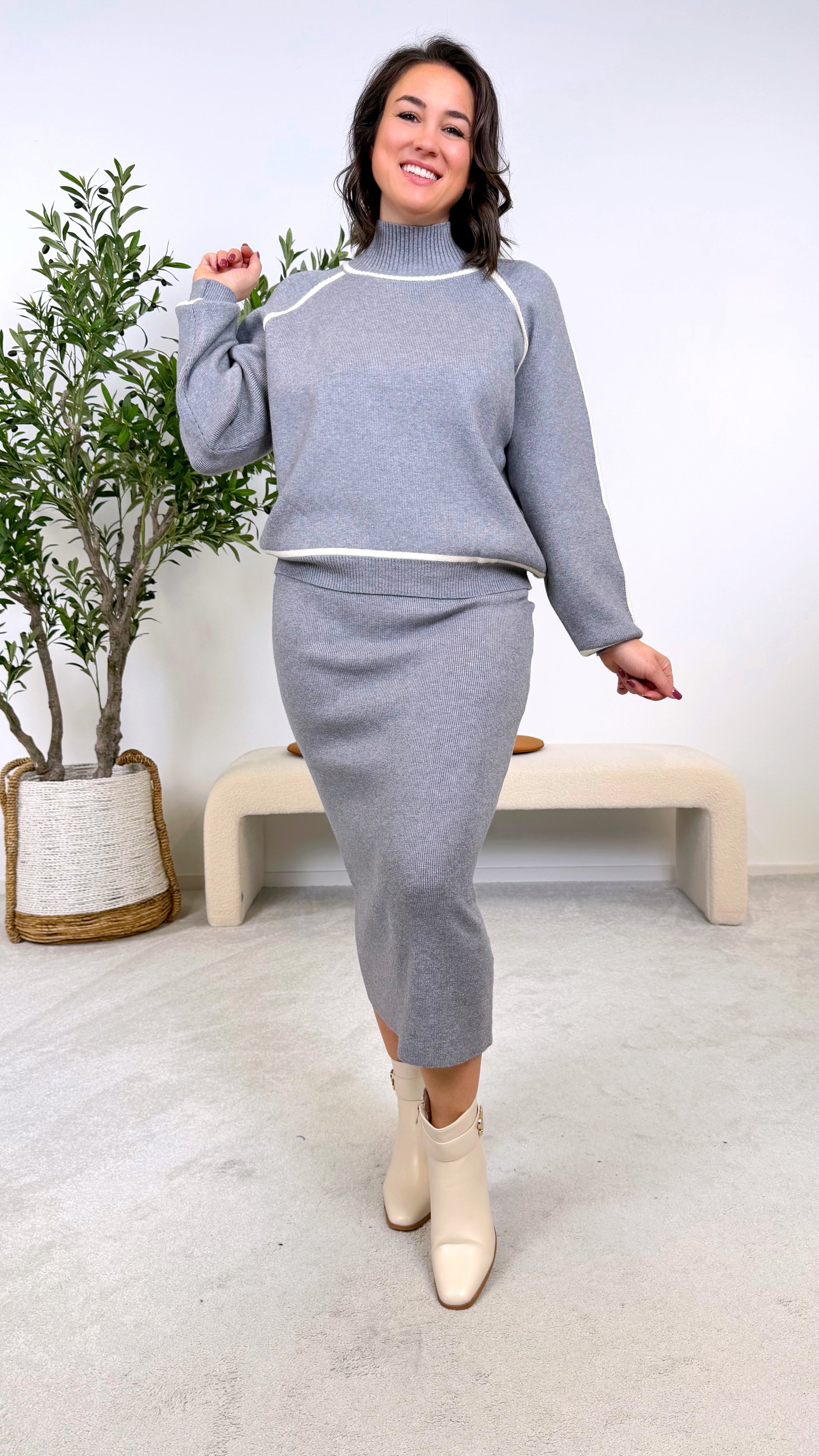 Pullover Serene Line *Grau*