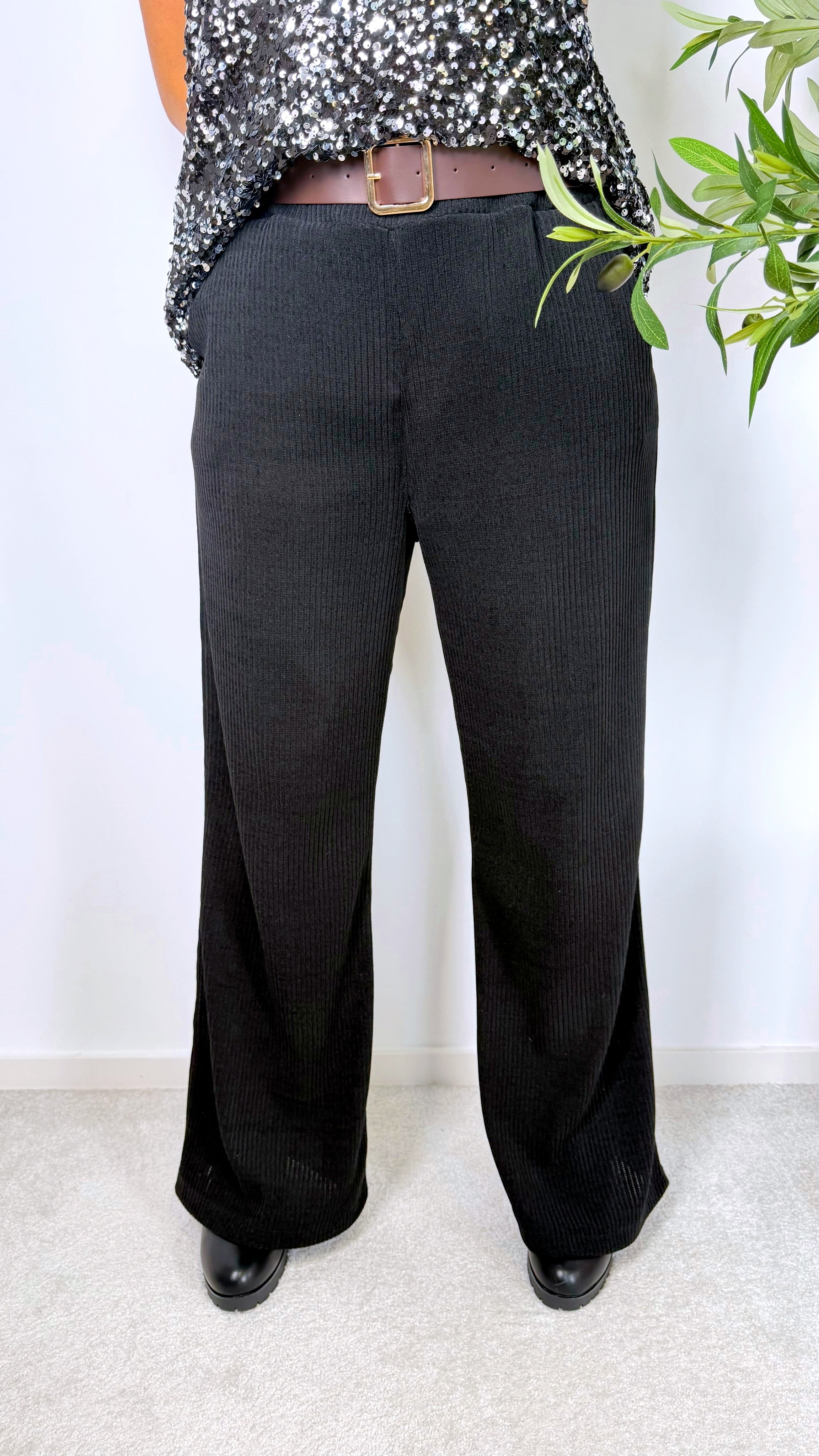 Weite Hose Classy Cord *Schwarz*