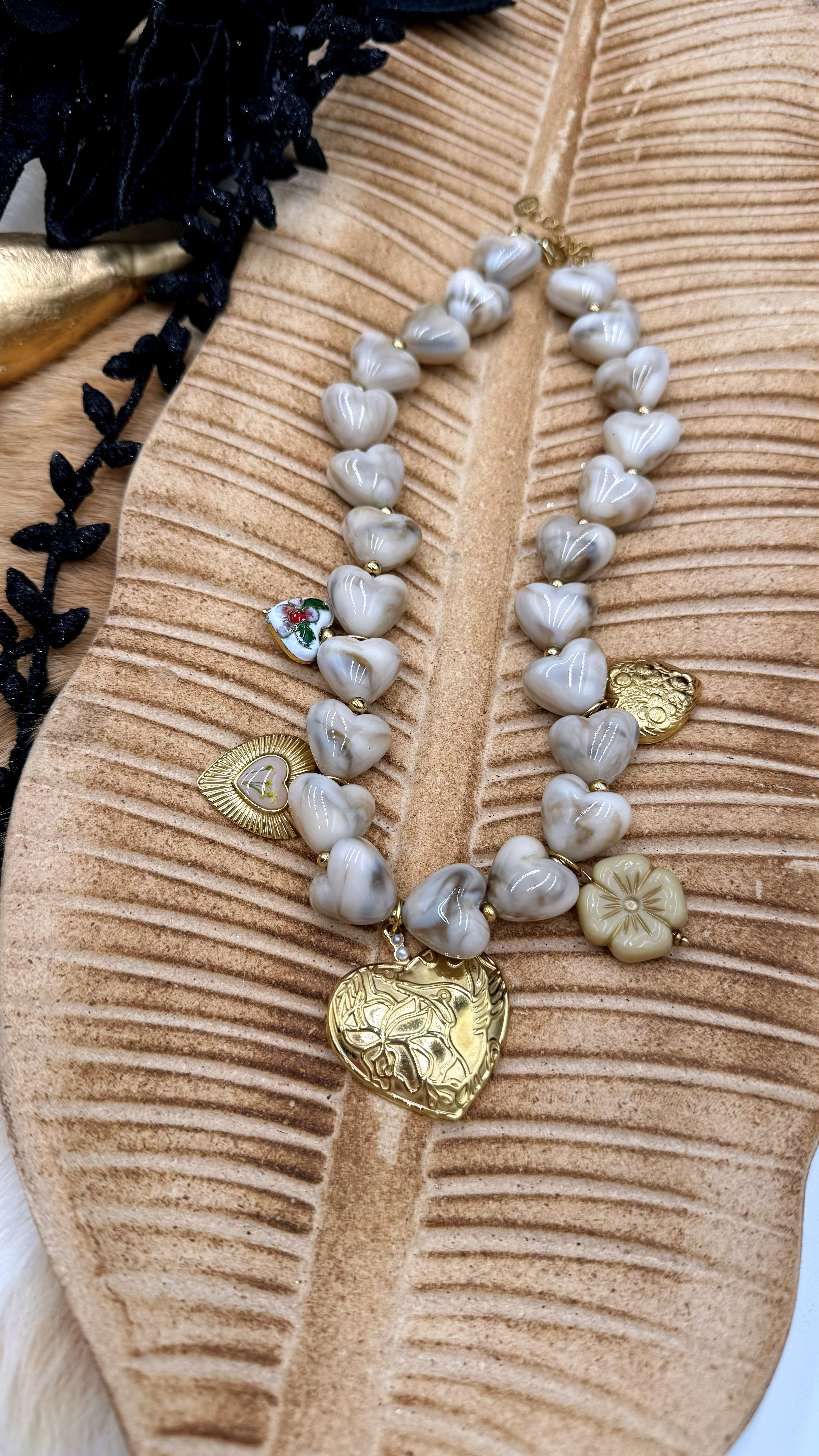 Halskette Dolce Cuore *Beige*