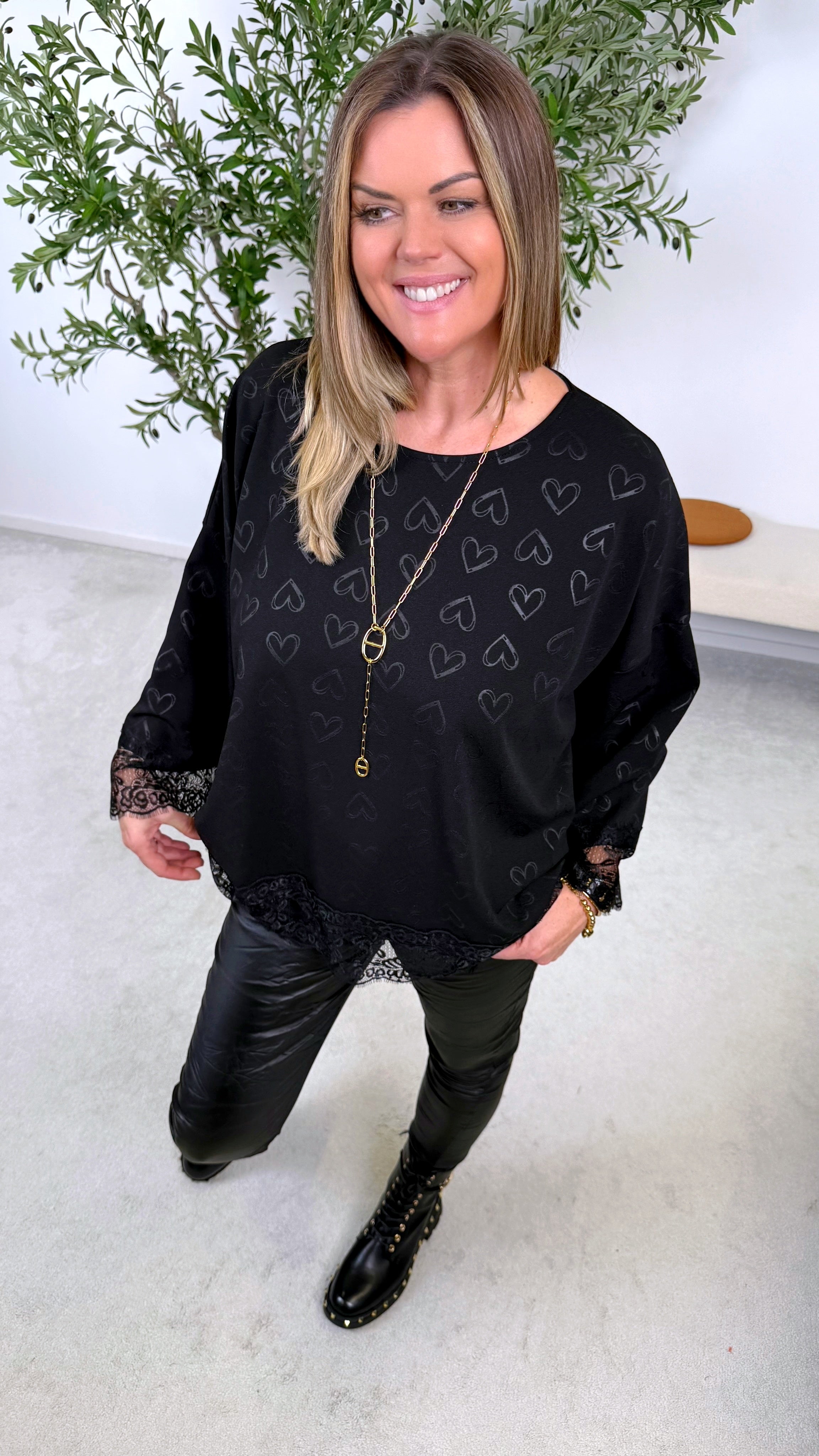 Blusenshirt Roma Kiss *Schwarz*