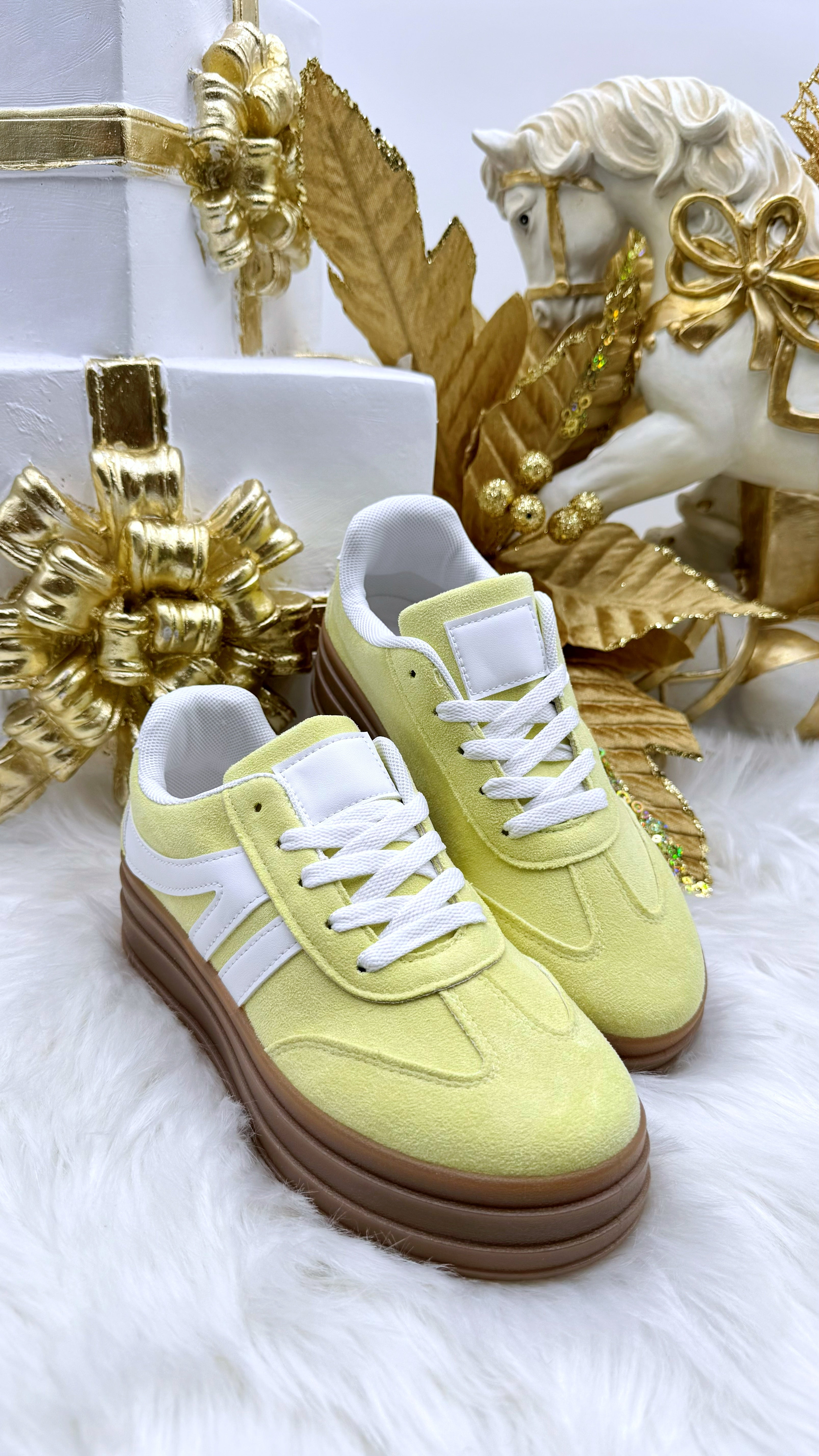 Sneaker Butteryellow