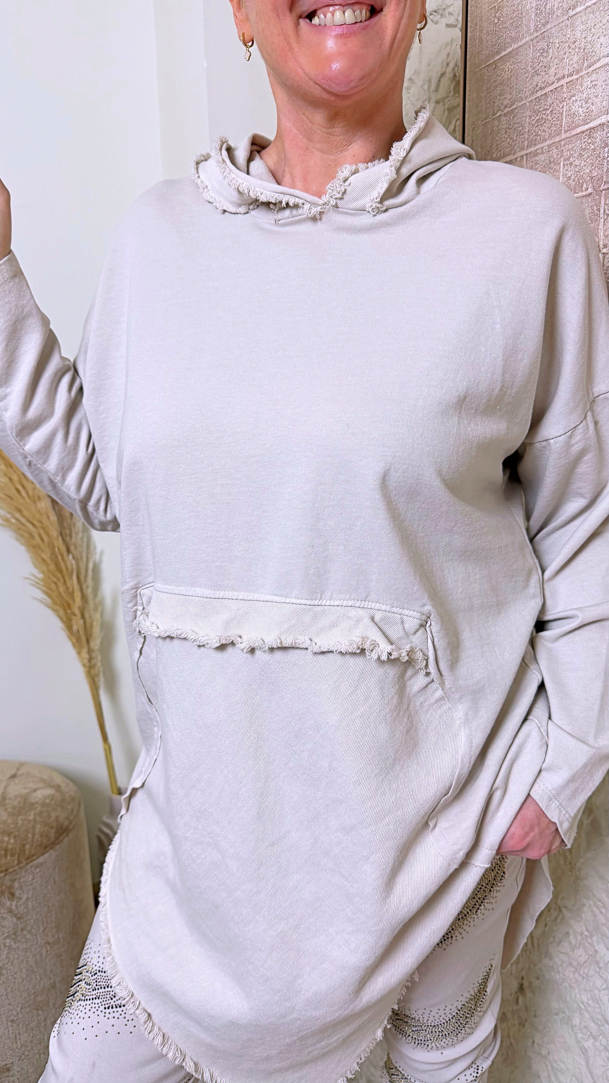 Long-Hoodie Cosy Fray Look *Beige*