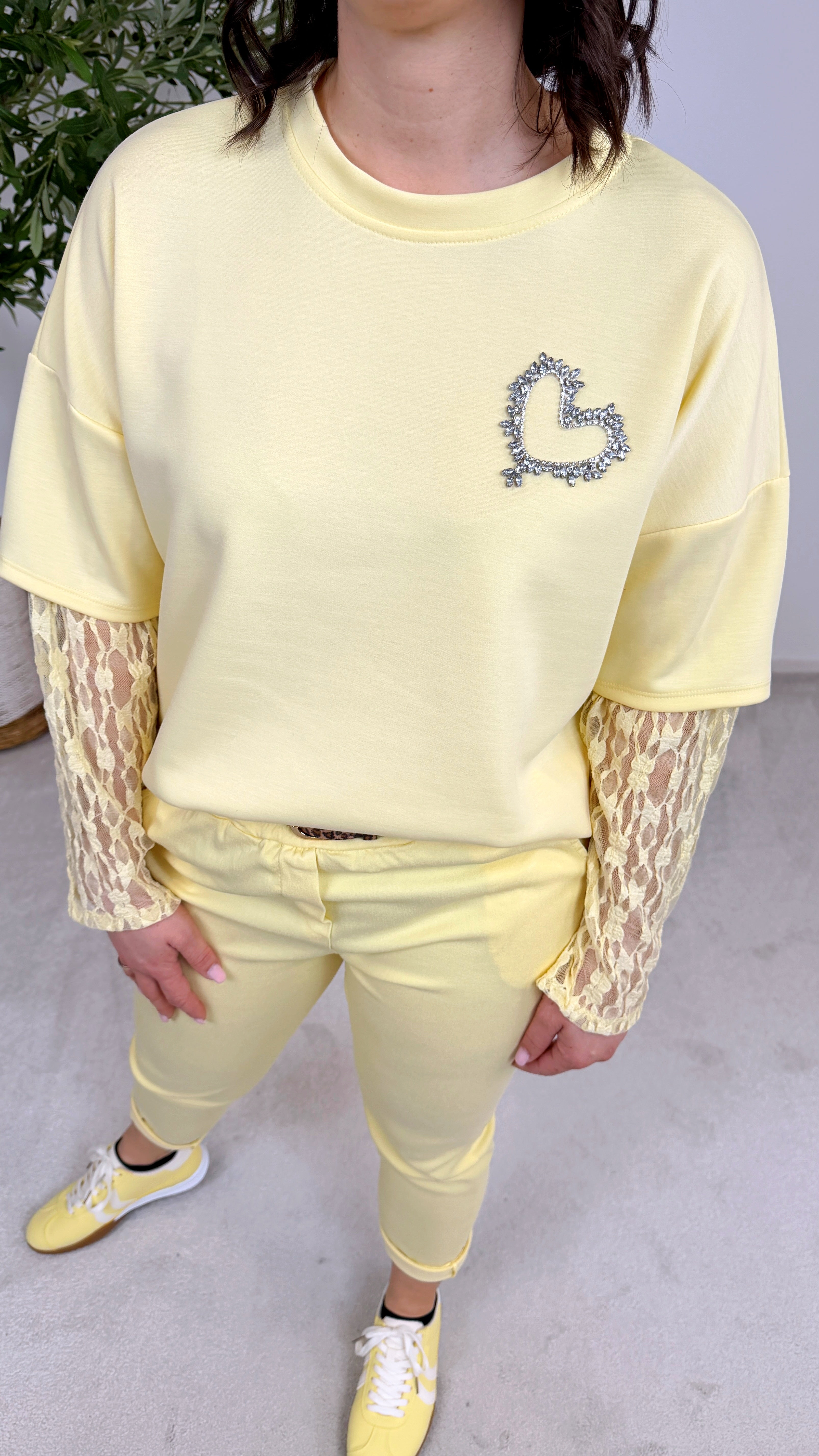 Sweatshirt Satin Heart *Gelb*