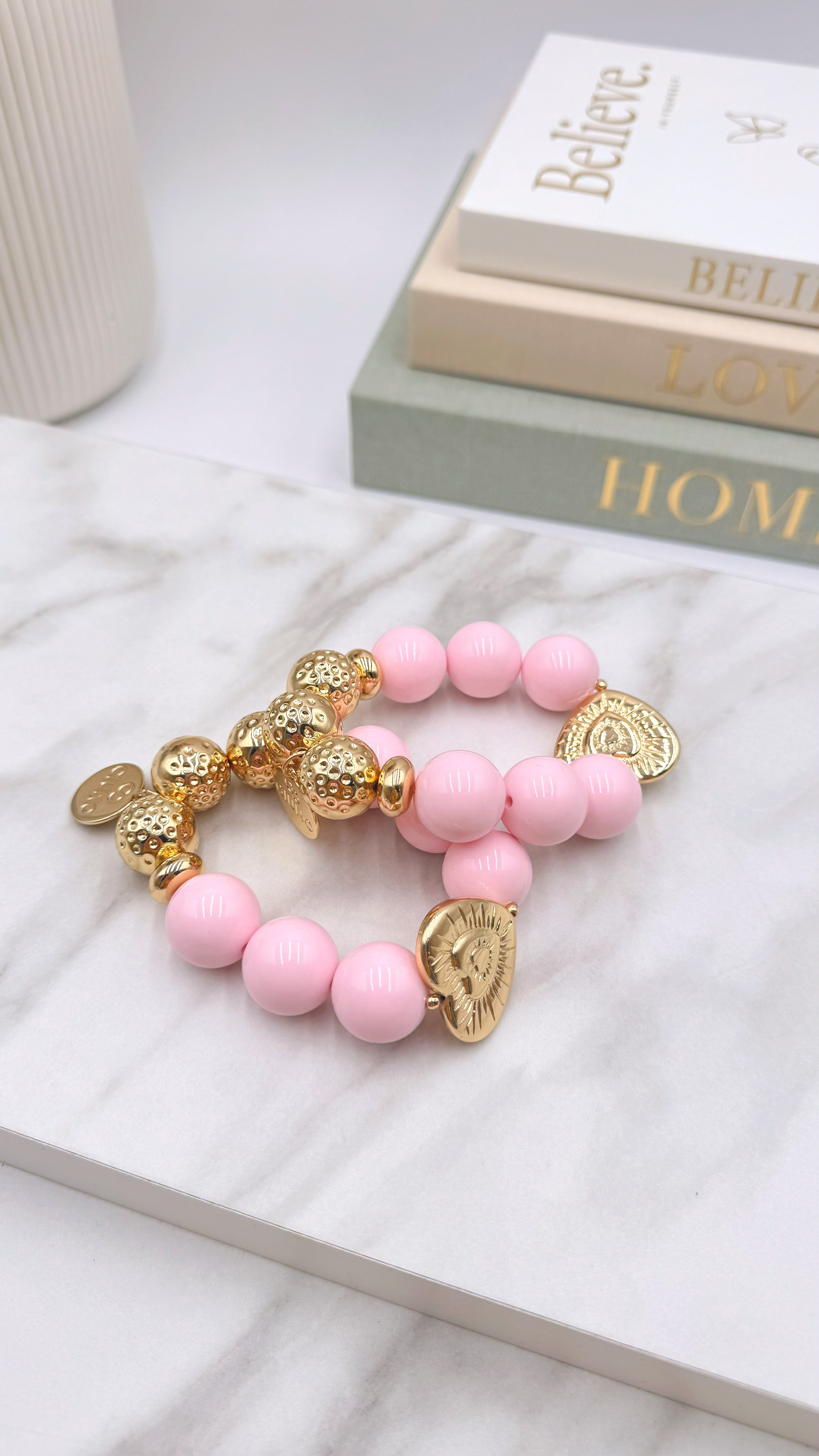 Perlenarmband Love Symbol