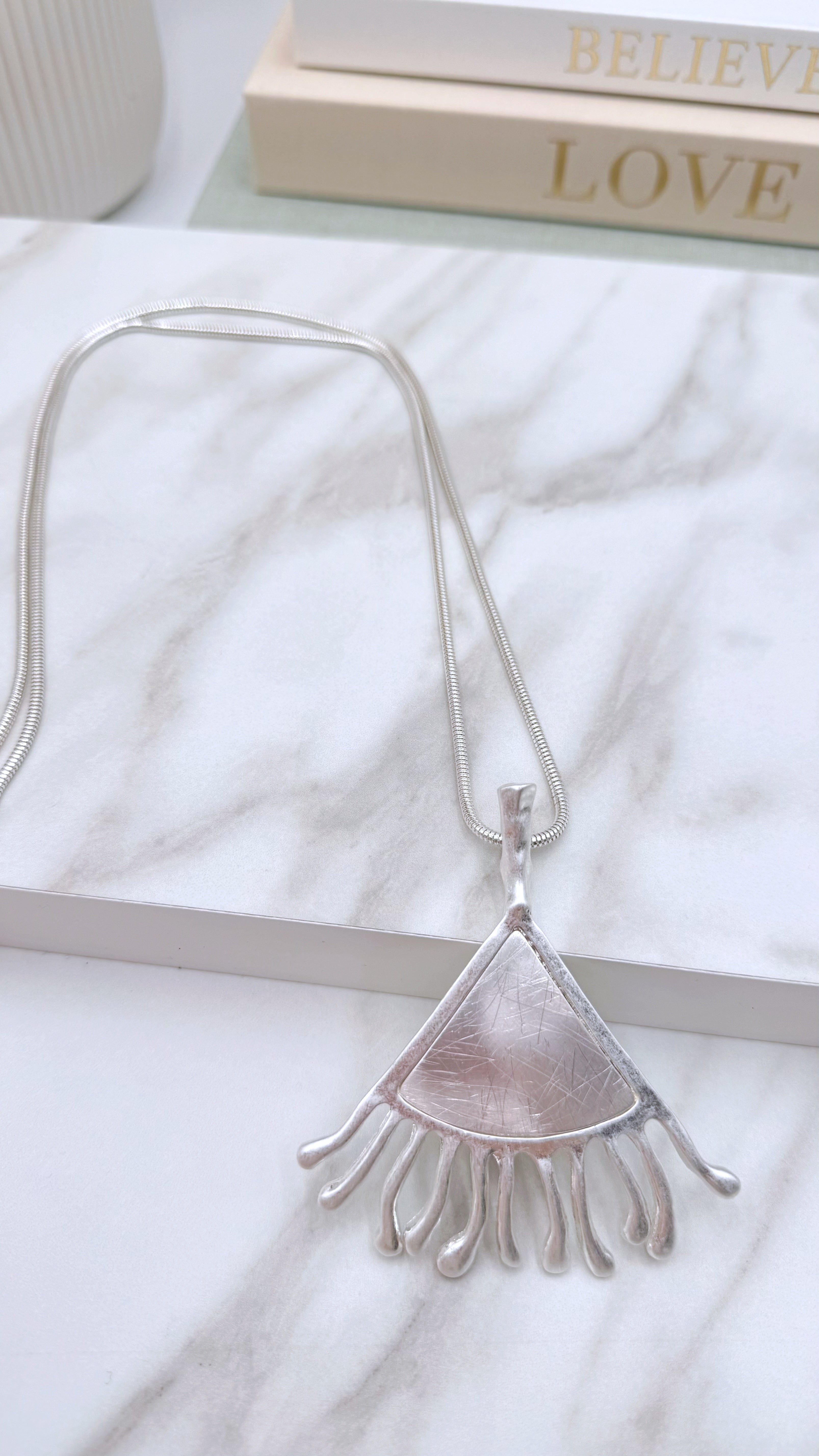 Lange Halskette Silver Aura