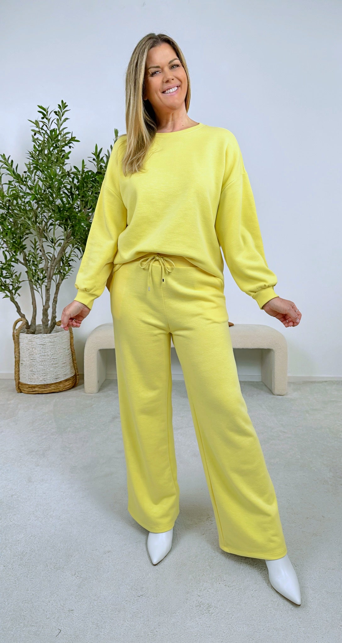 Sweatshirt Move Free *Gelb*