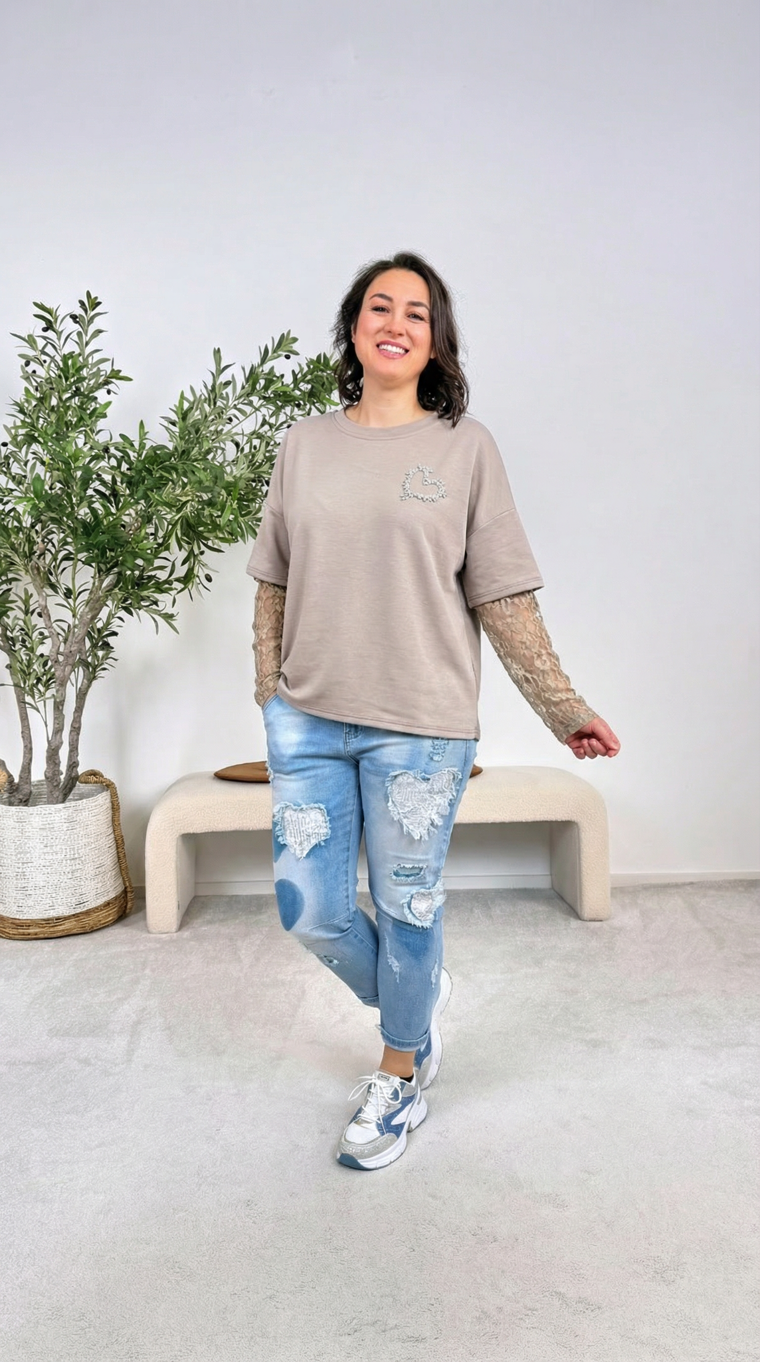 Sweatshirt Satin Heart *Taupe*