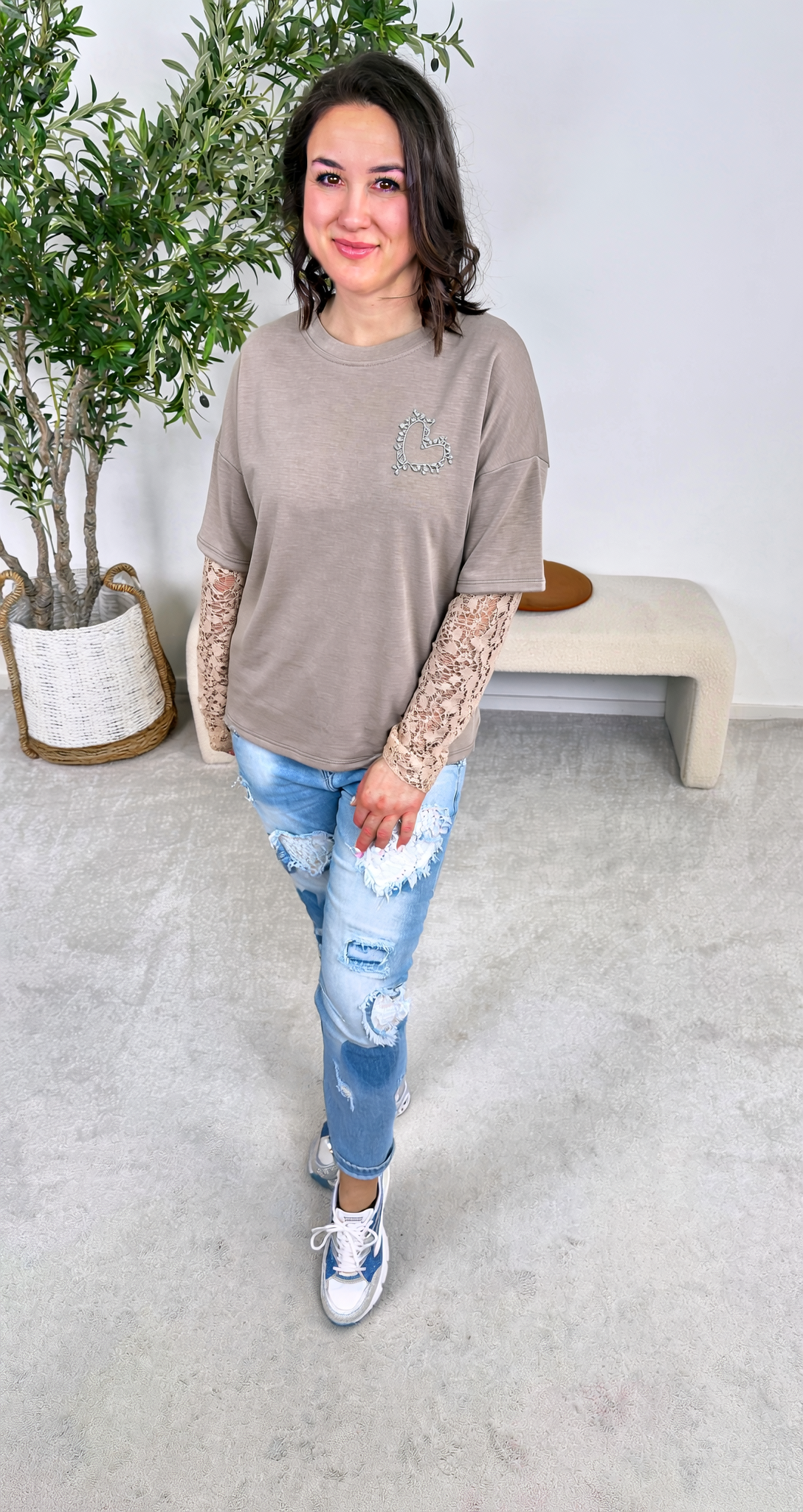 Sweatshirt Satin Heart *Taupe*