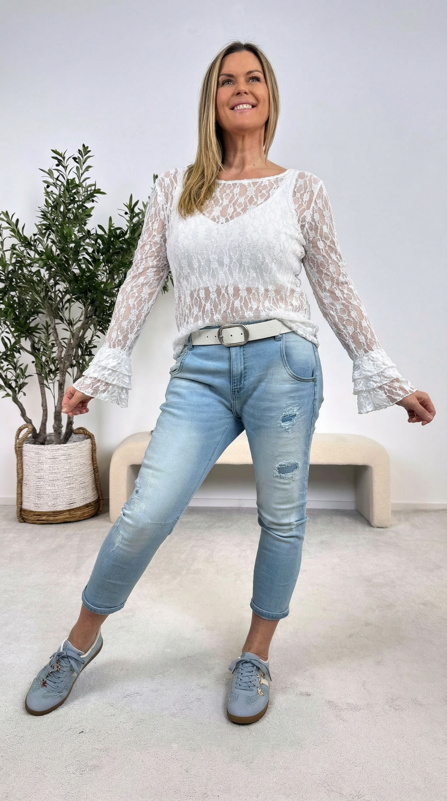 Spitzenshirt Lady Creamy *Weiß* (Lieferbar ab 06.02.26)