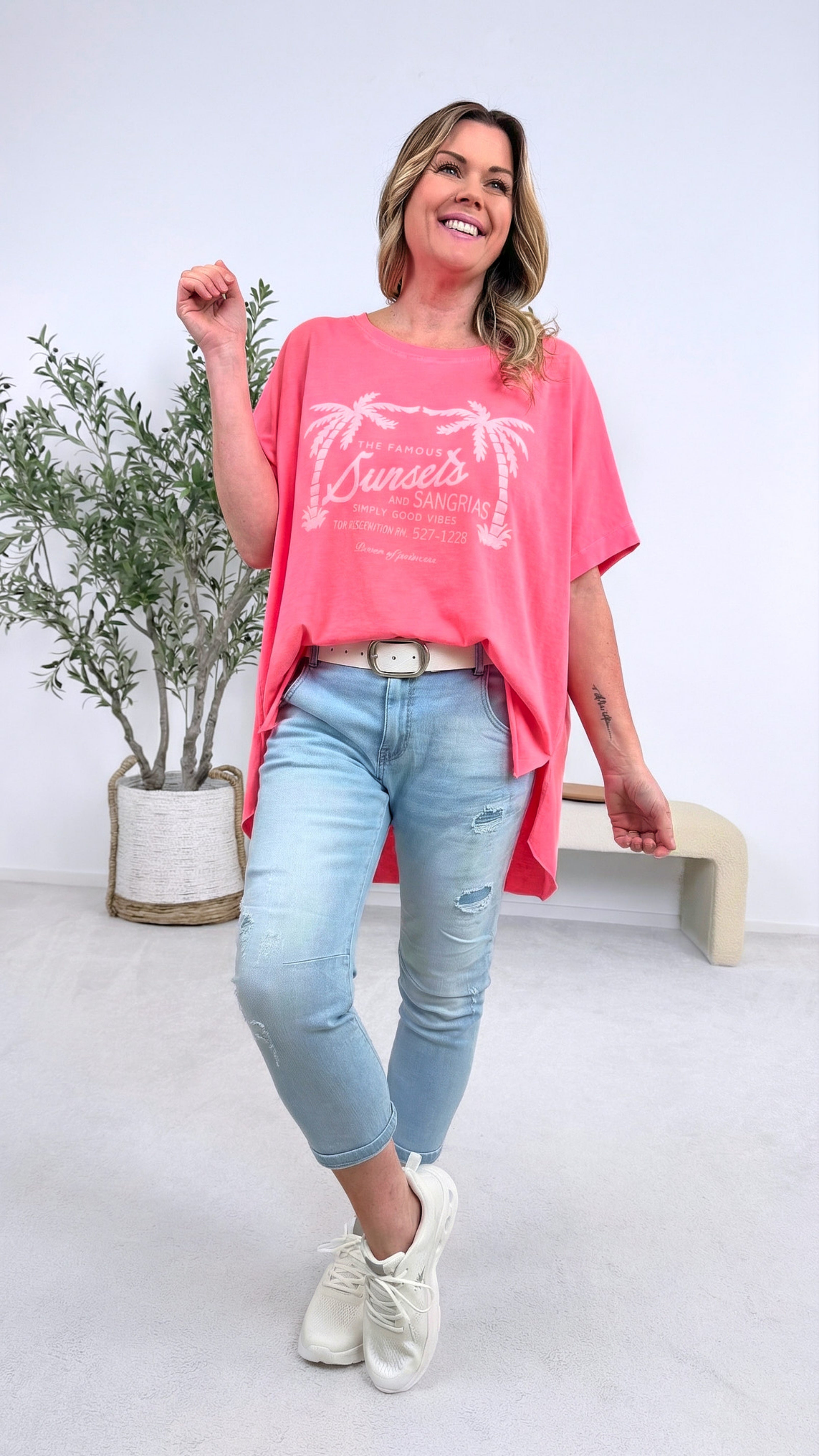 T-Shirt Famous Sunset *Neon Pink*