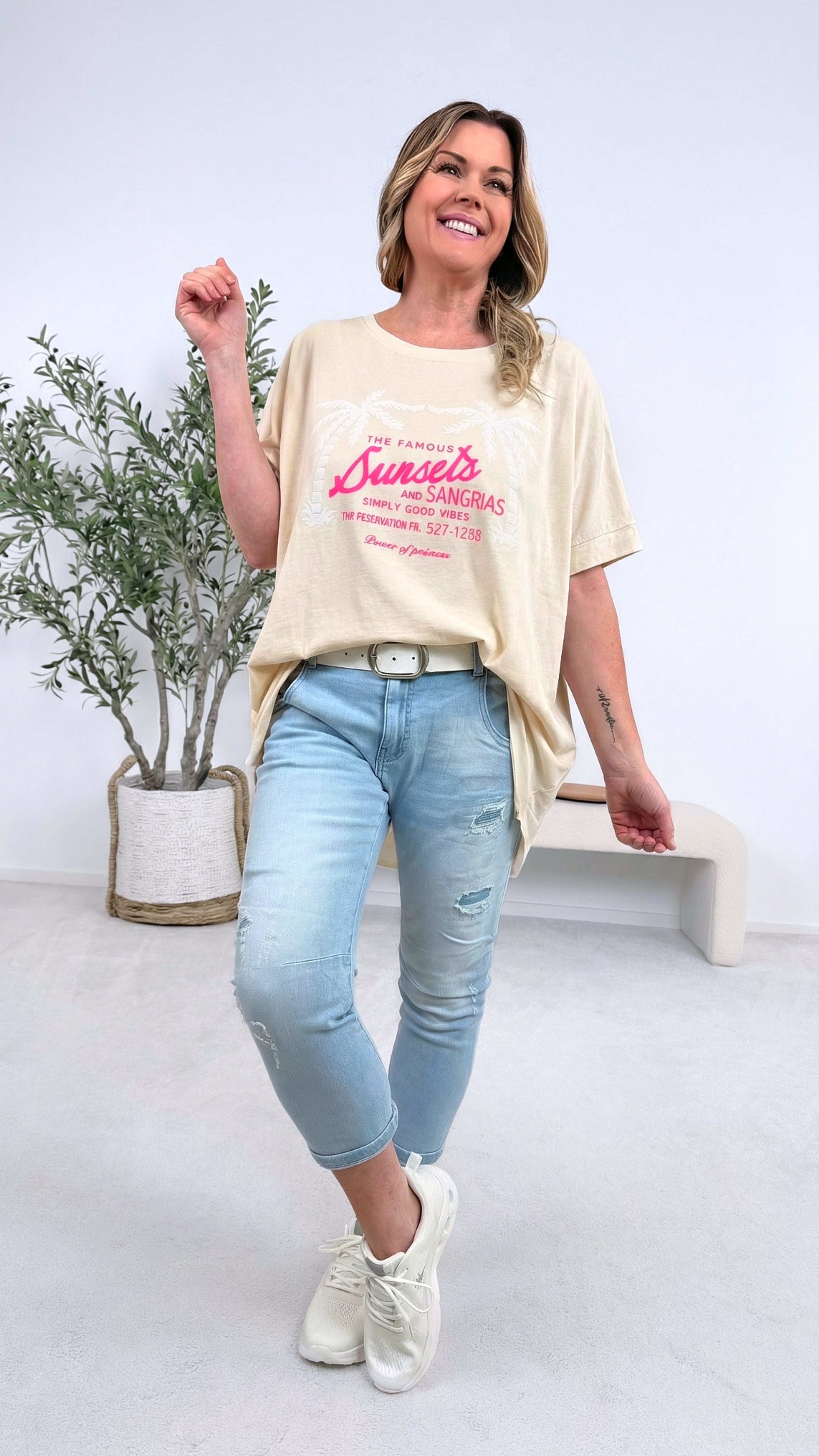 T-Shirt Famous Sunset *Creme*