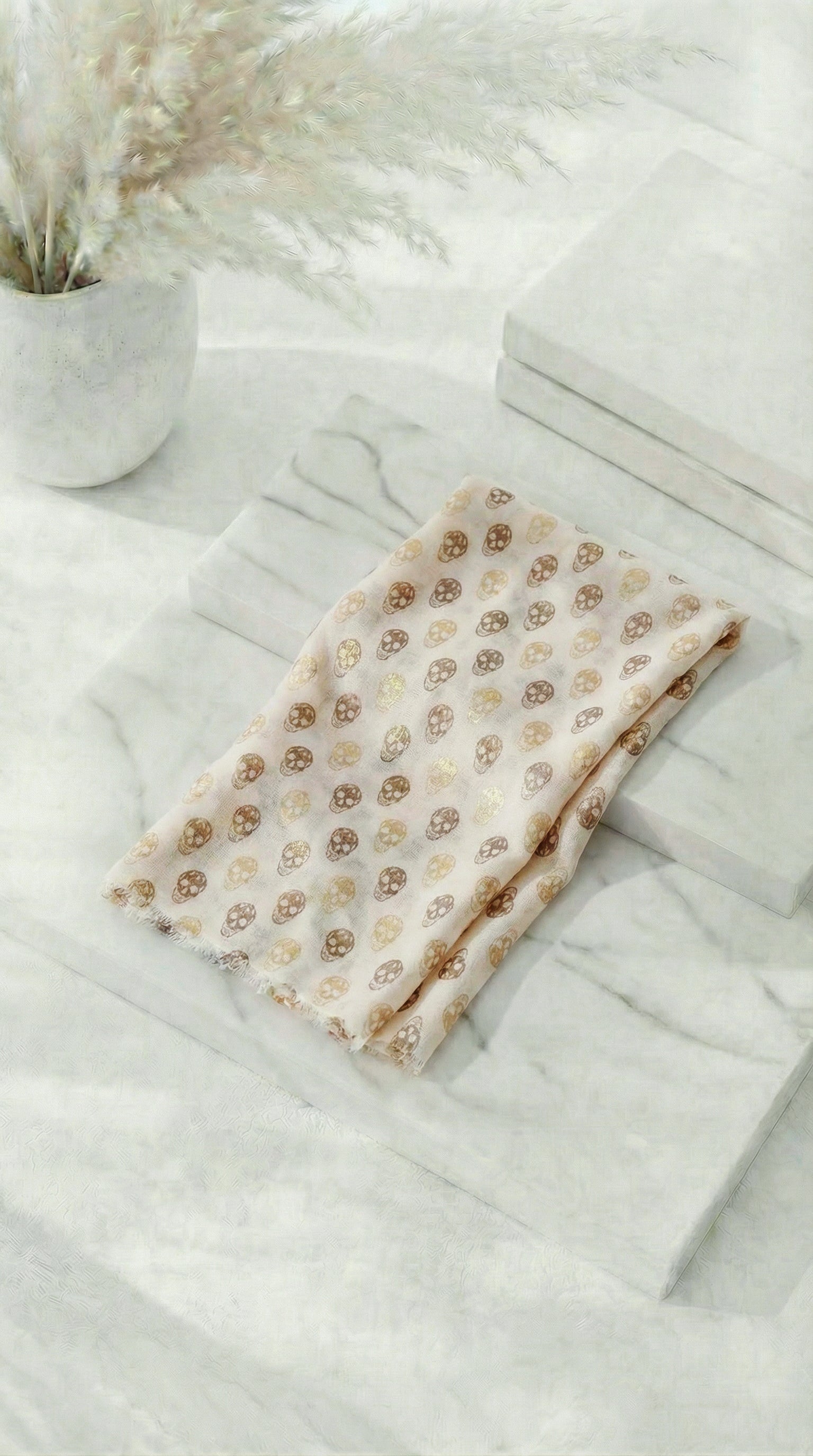 Halstuch Golden Skull *Beige*