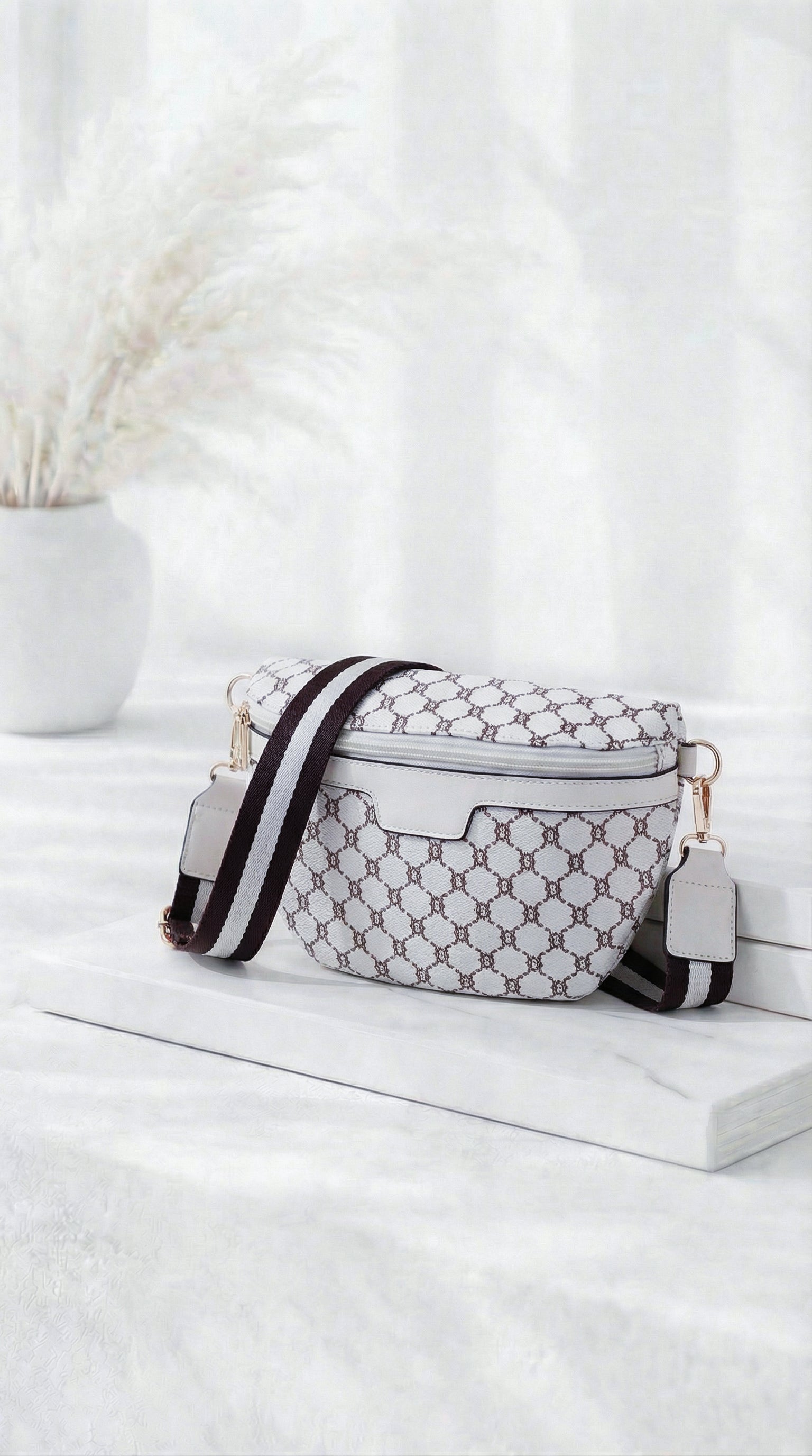 Bauchtasche Amoura *Weiß *