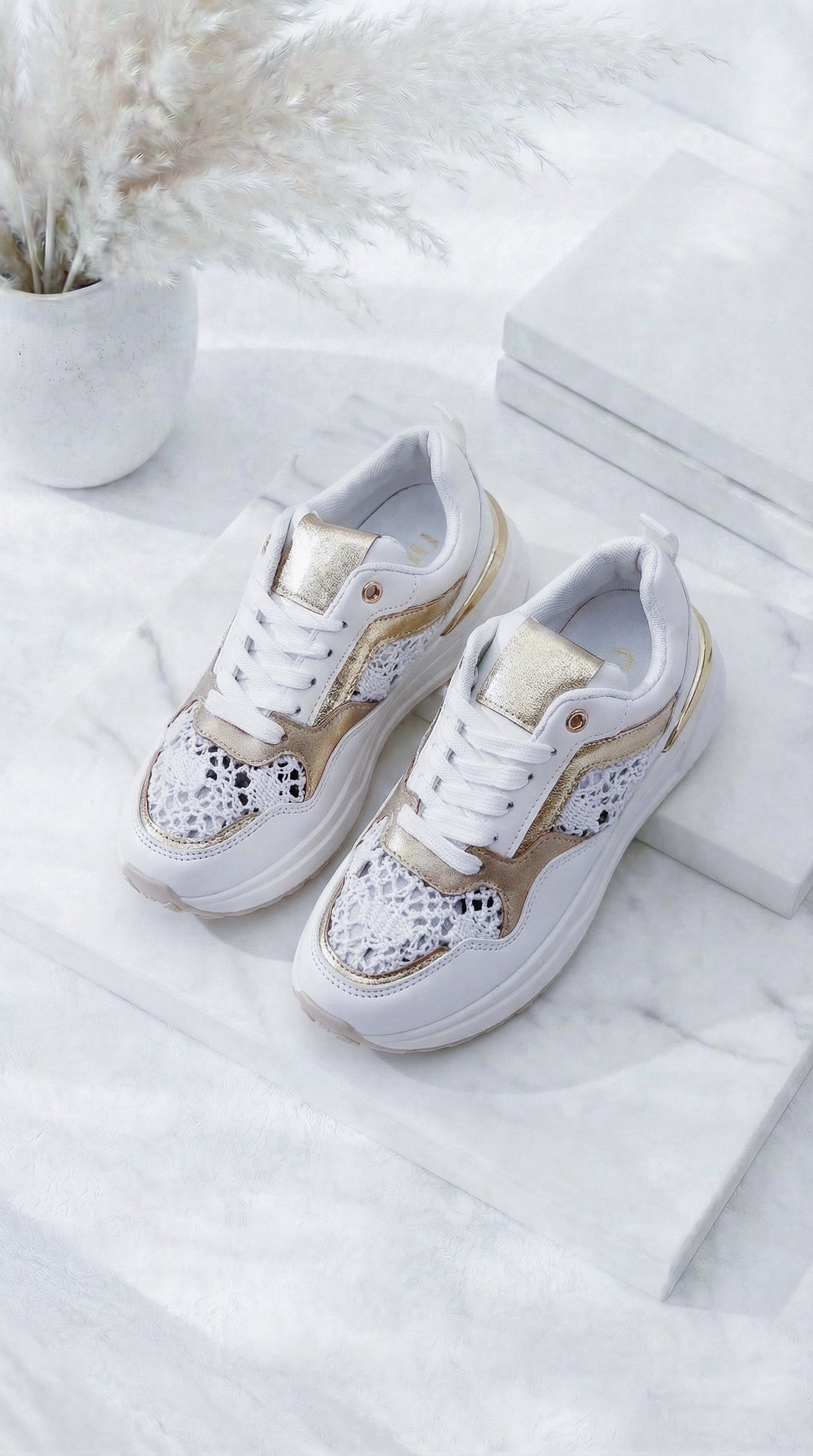 Sneaker Princess Stitch *Weiß*