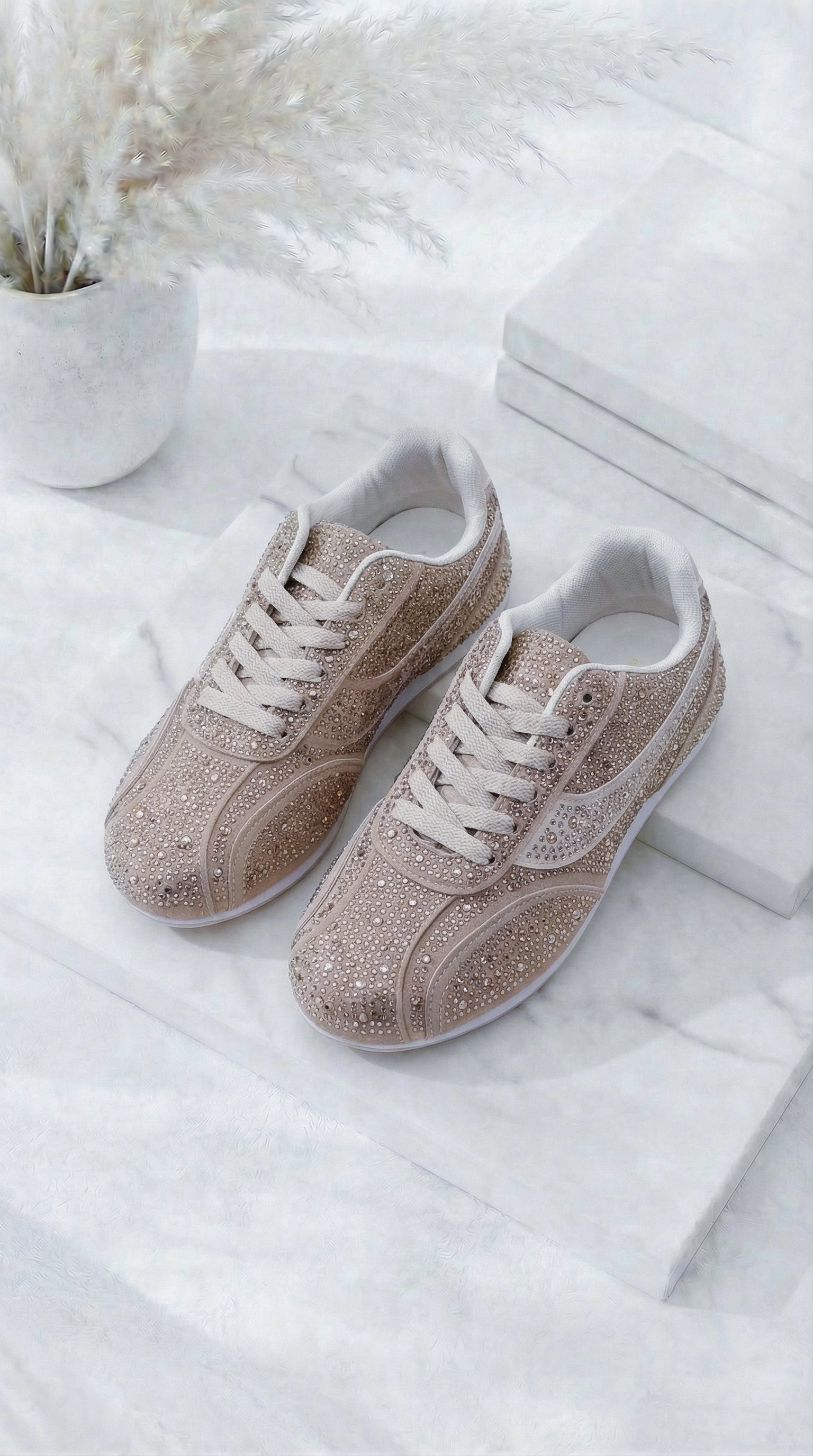 Sneaker Crystal Steps