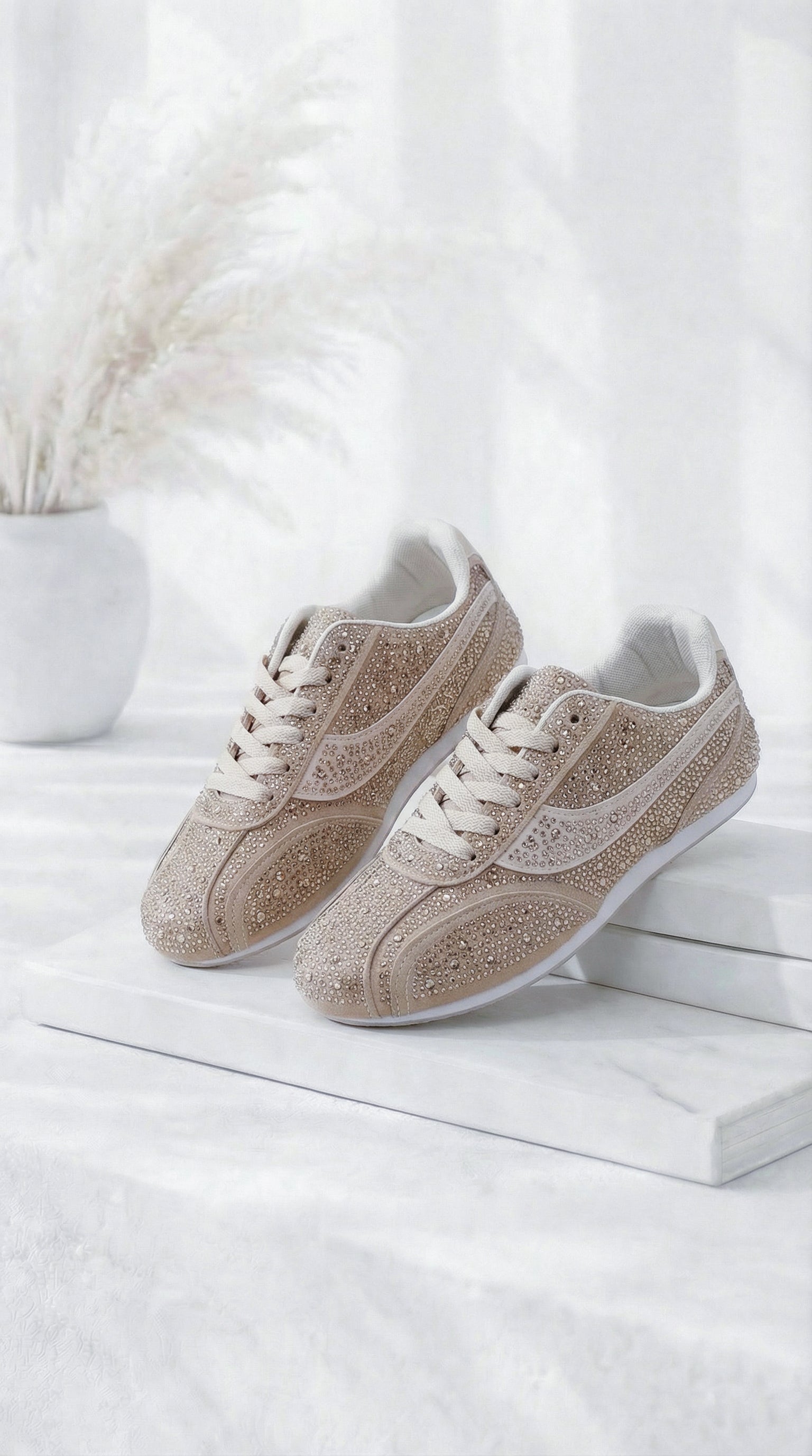 Sneaker Crystal Steps