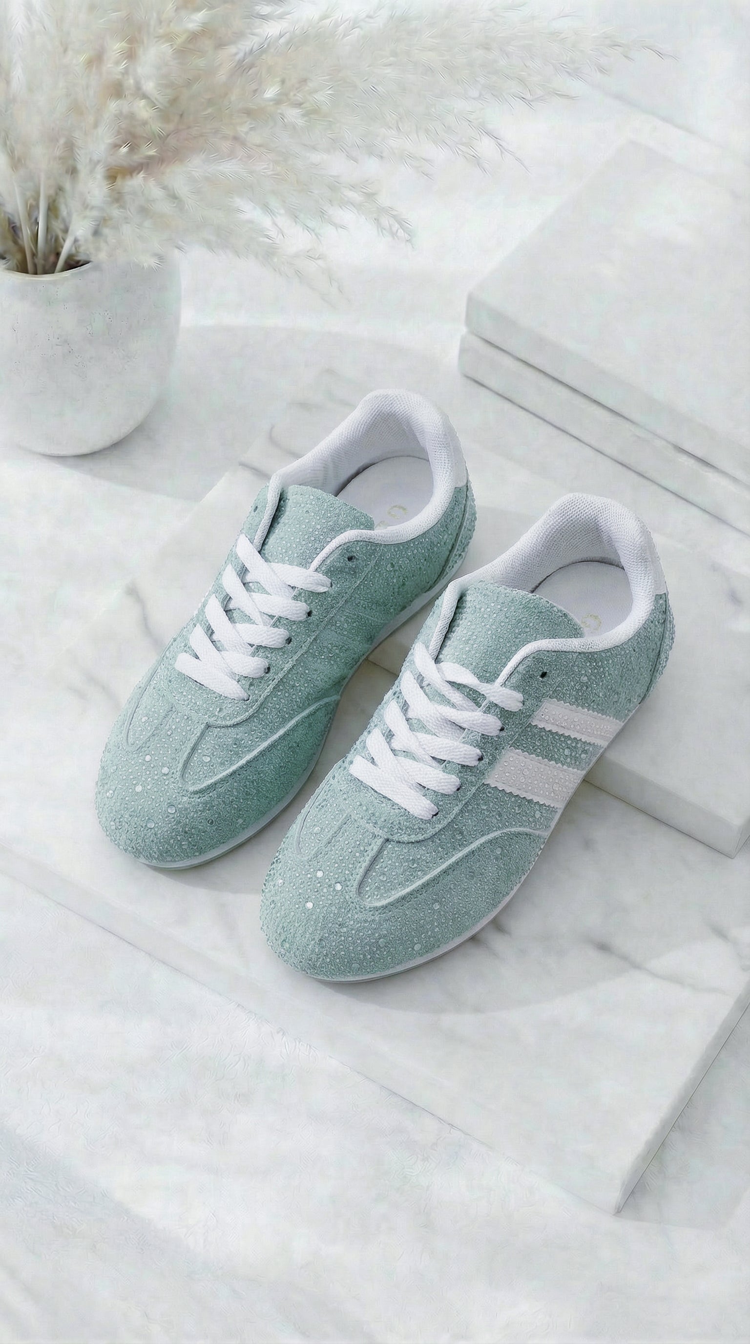 Sneaker Soft Retro Queen *Mint*