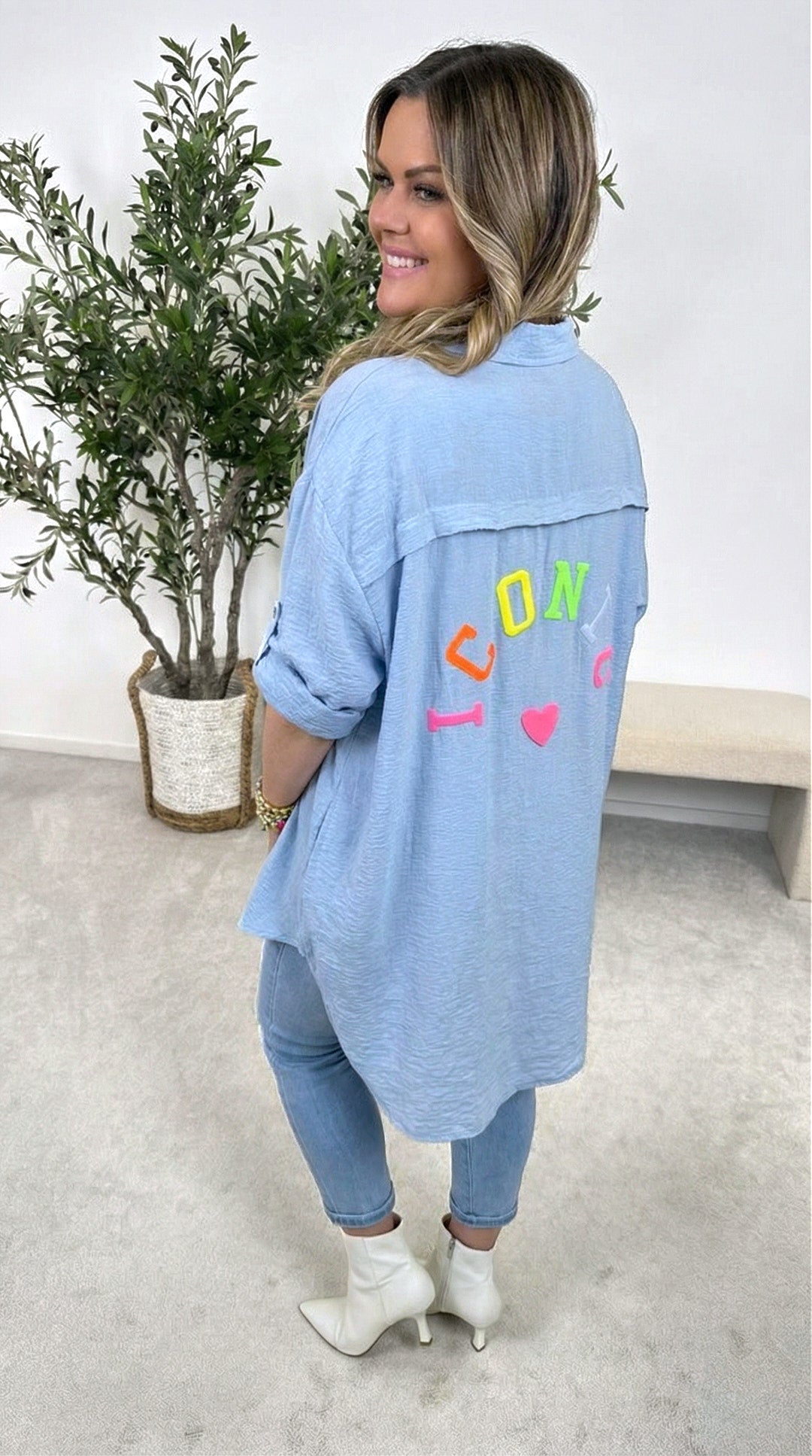 Bluse Iconic Summer *Hellblau*