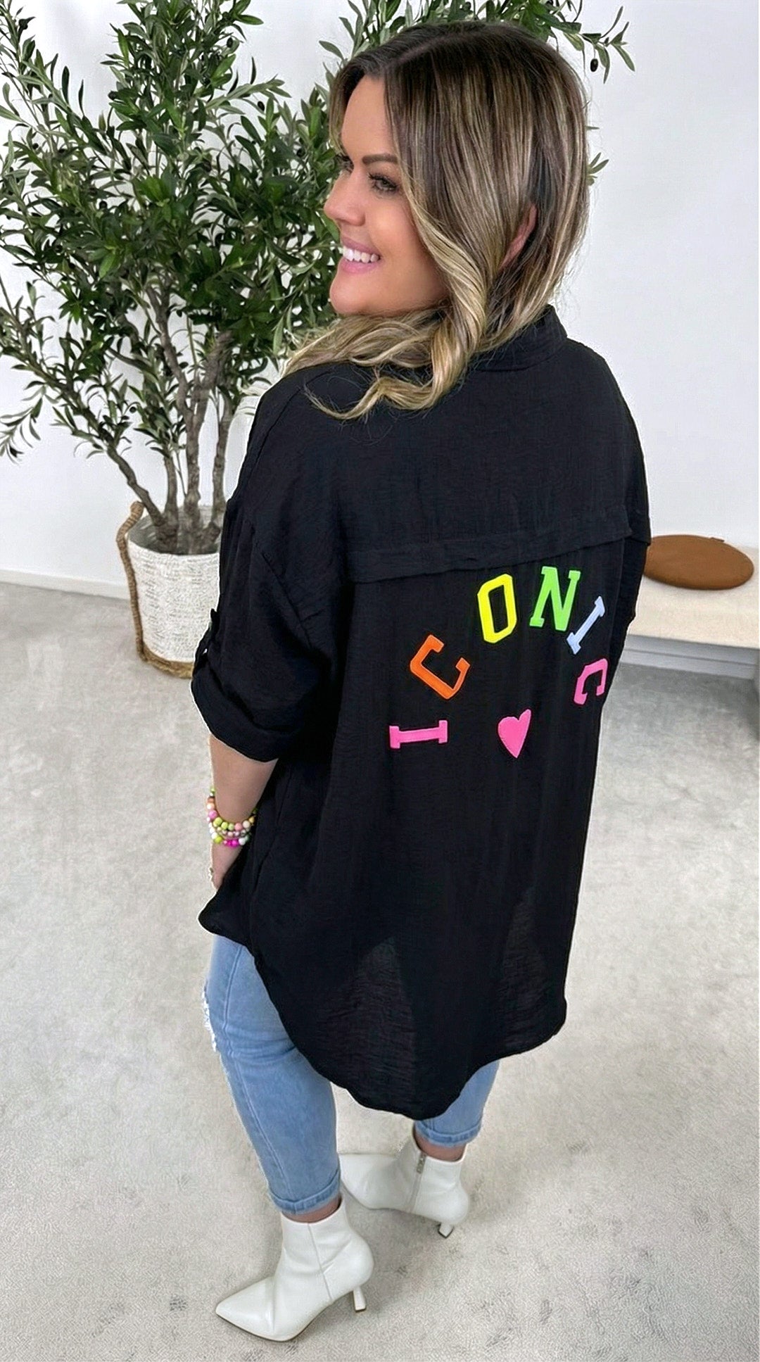 Bluse Iconic Summer *Schwarz*