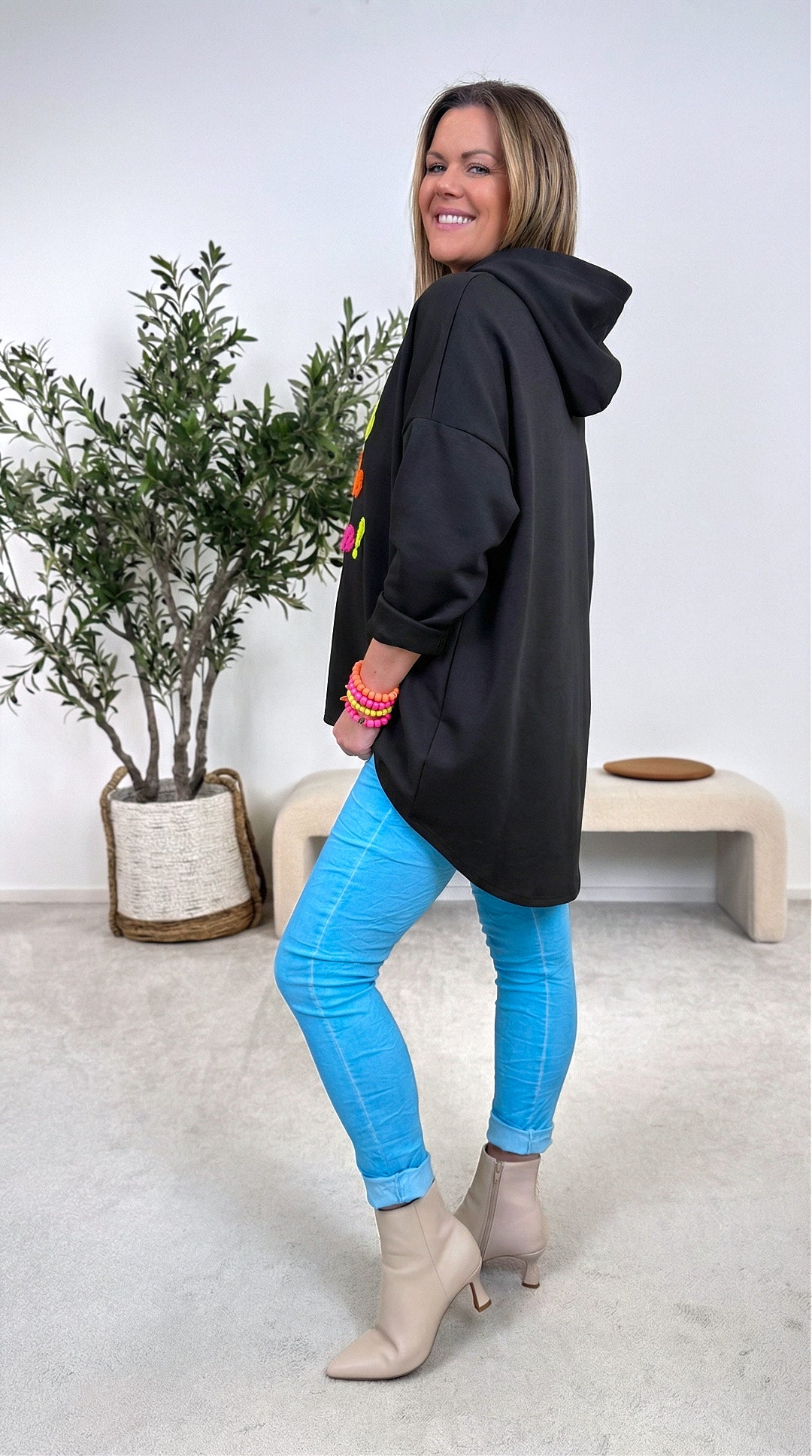 Hoodie Bold Soul *Schwarz*