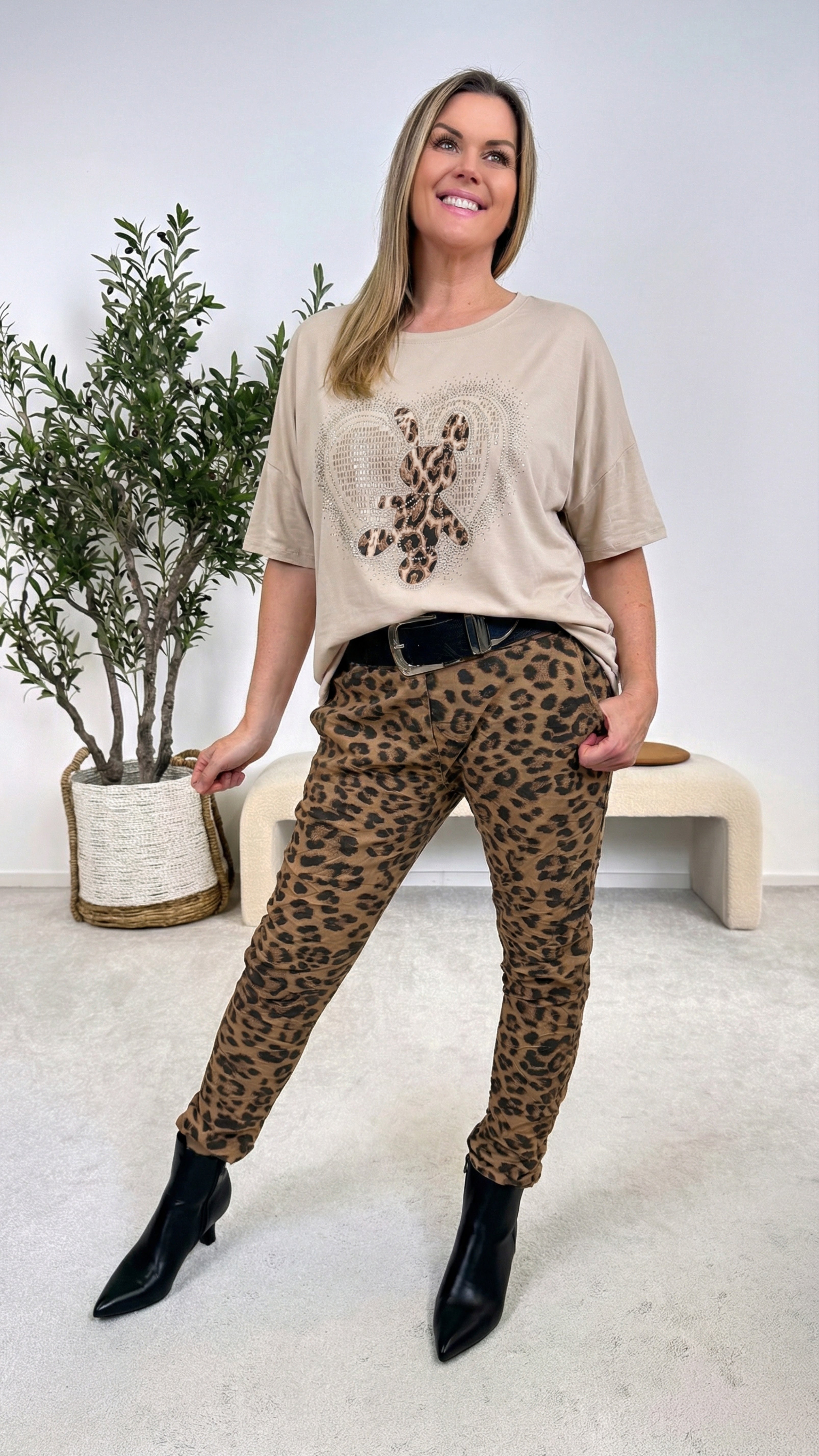 T-Shirt Wild Rabbit *Beige*