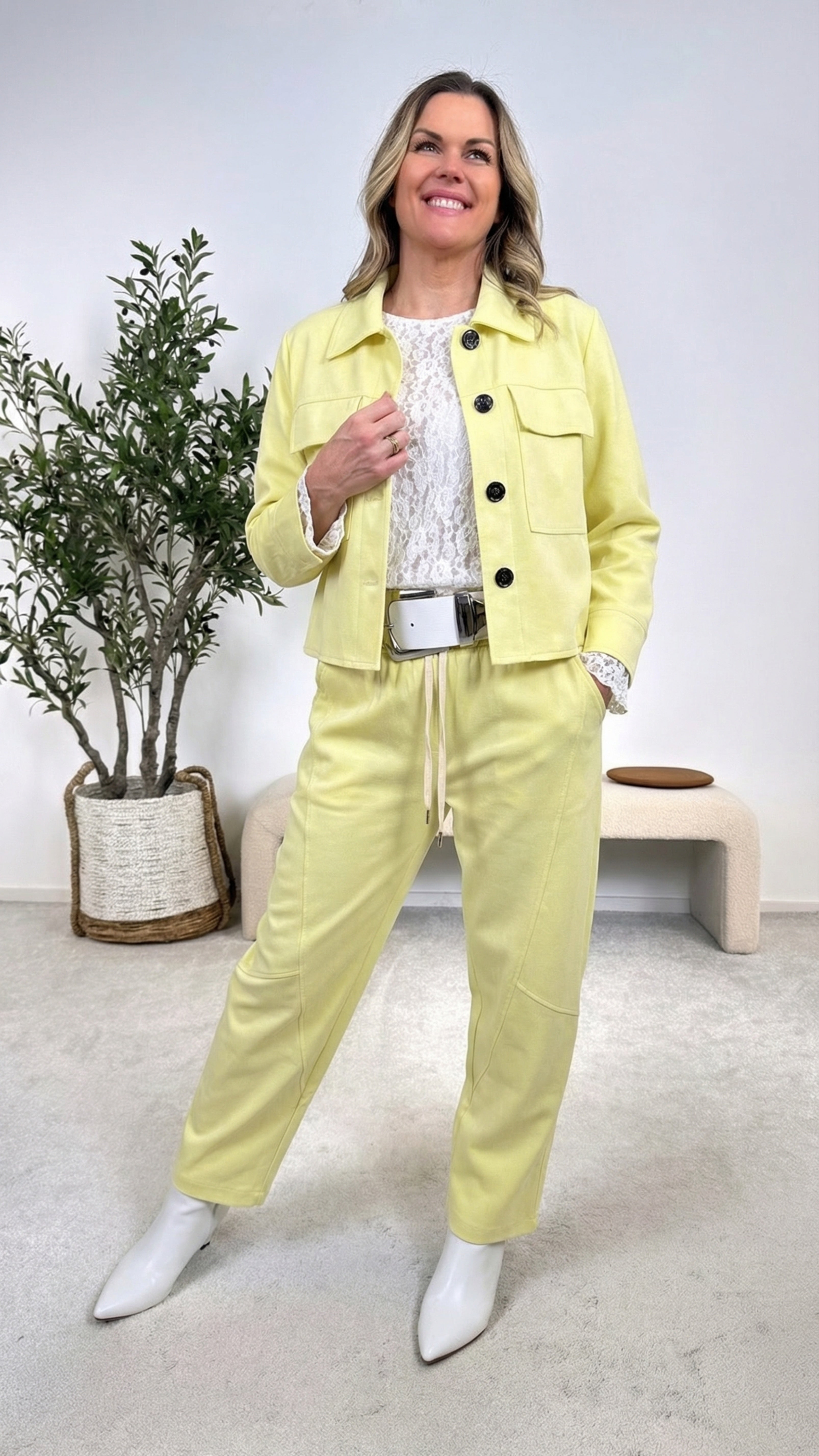 Kurze Jacke Skyline Soft *Gelb*