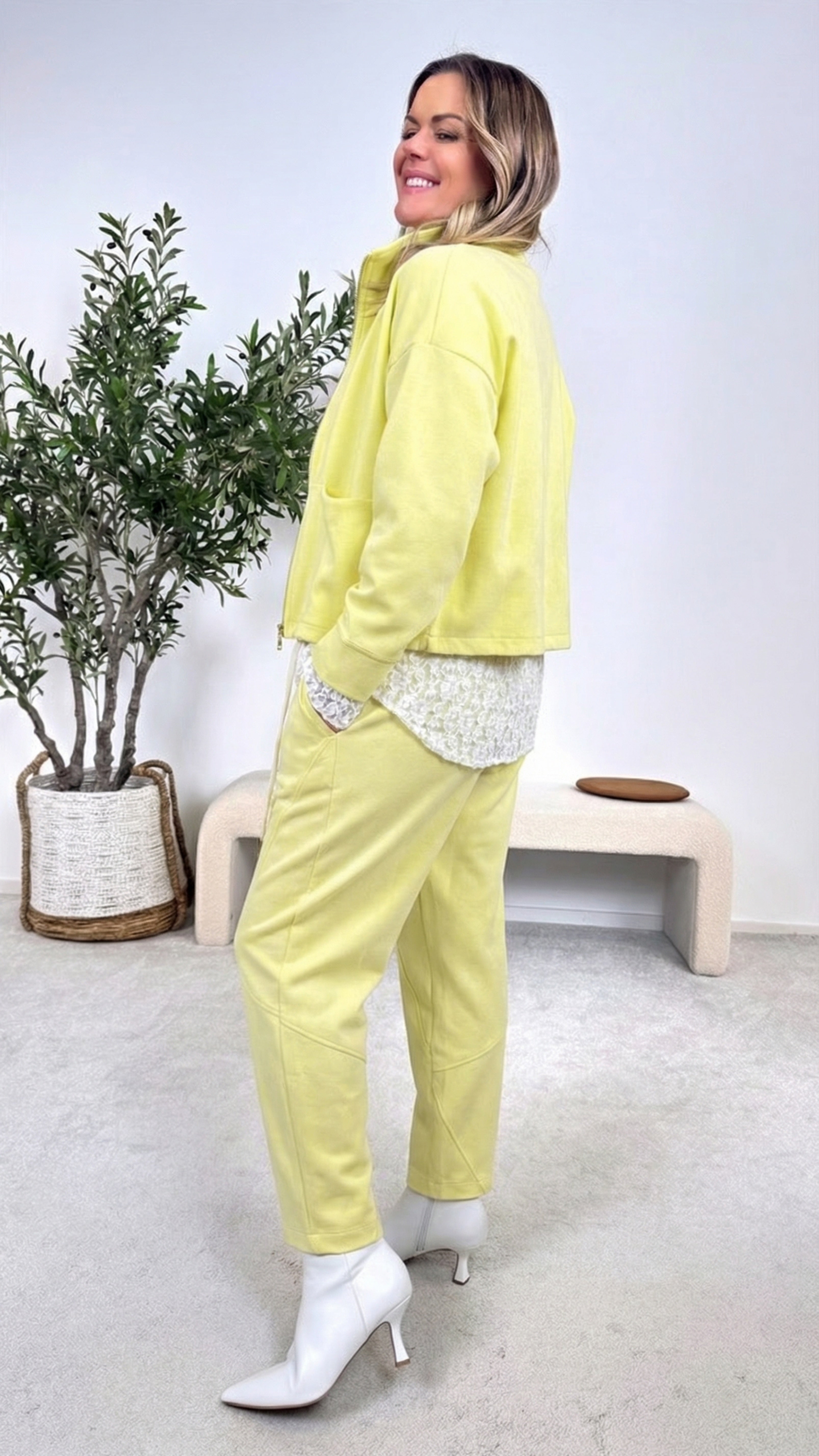 Kurze Jacke Princess Active *Gelb*