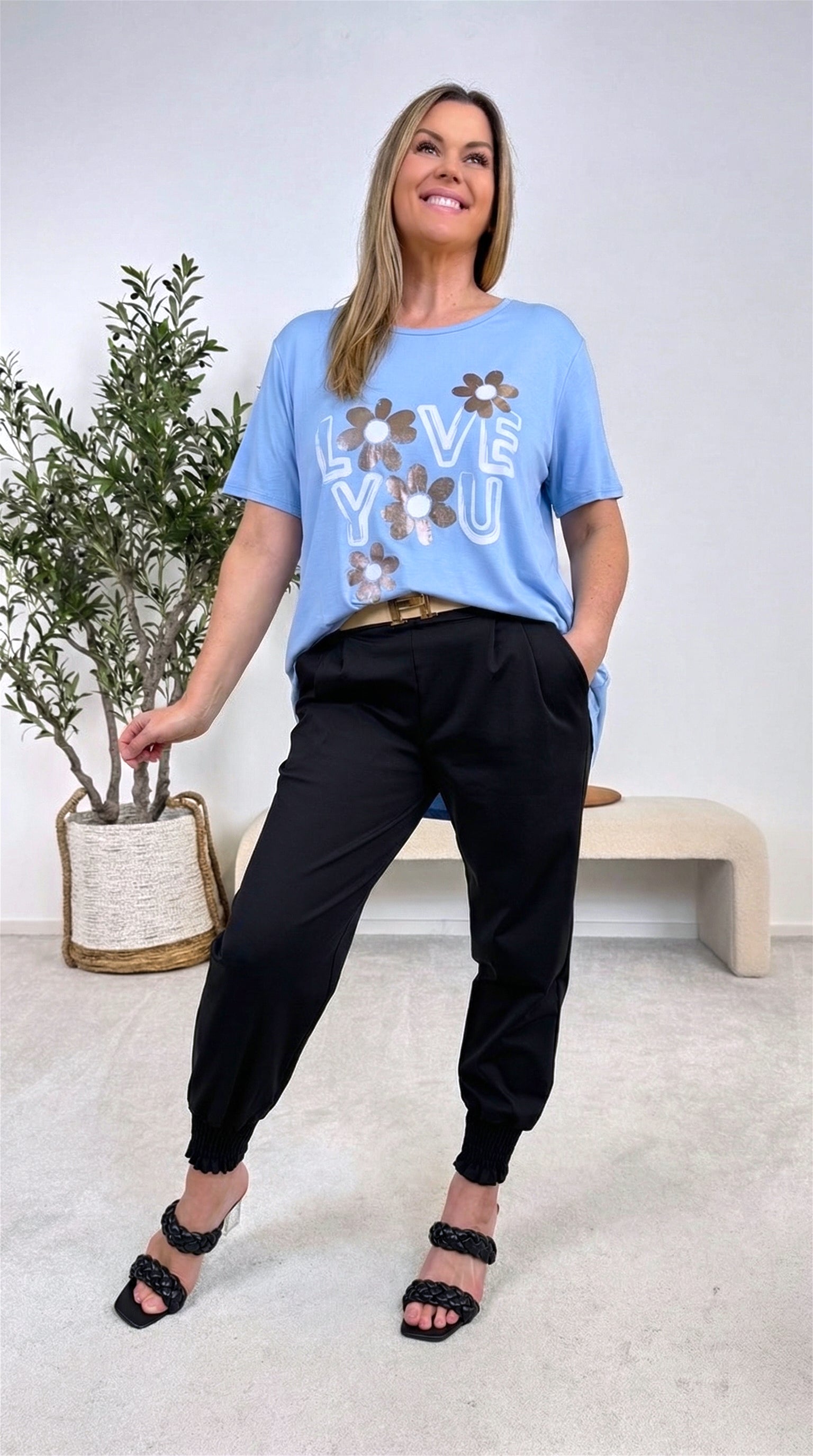 T-Shirt Lovely Day *Hellblau*